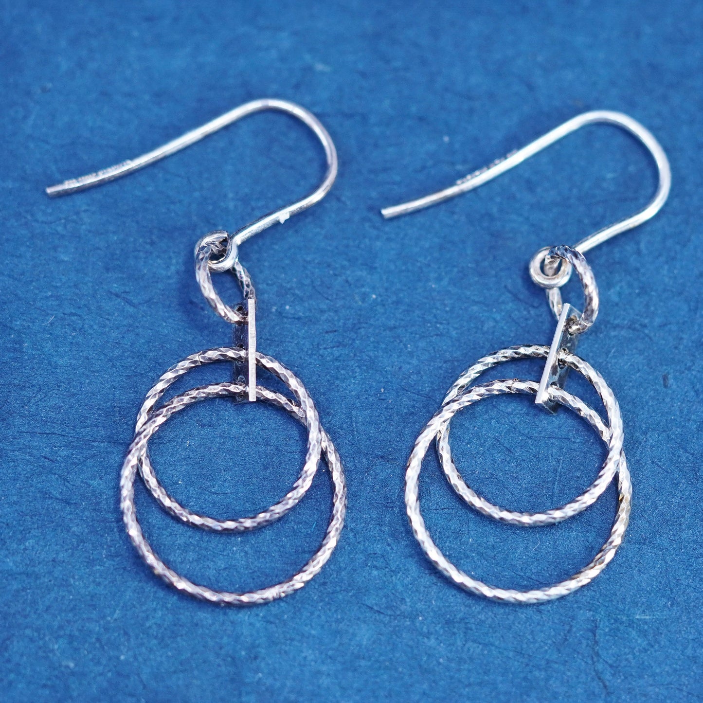 Vintage Dyadema Sterling Silver handmade Earrings. 925 entwined circle dangles
