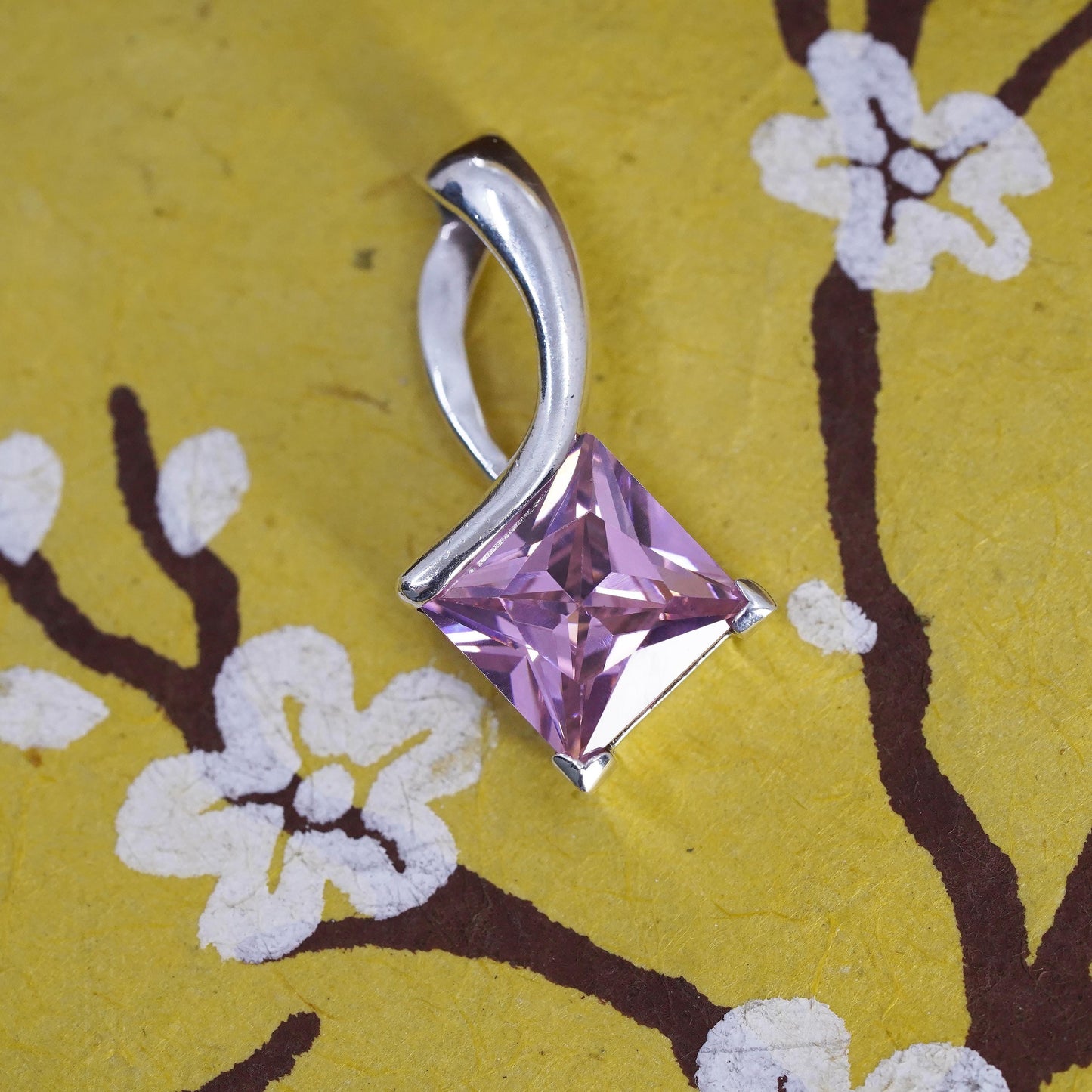 Vintage Sterling 925 silver handmade square pendant with pink crystal