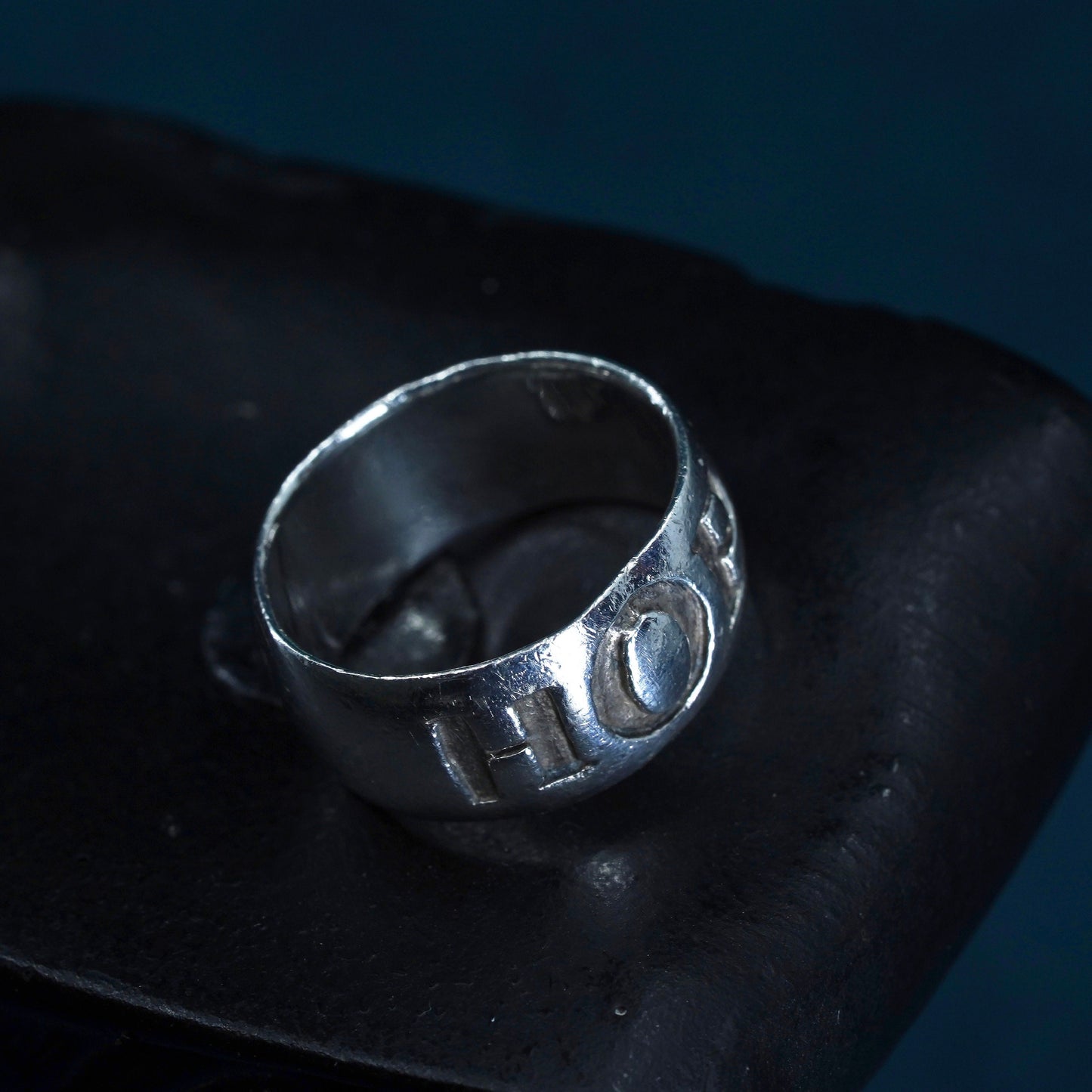Size 4, vintage sterling silver handmade ring, solid 925 silver band w/ “Hope”