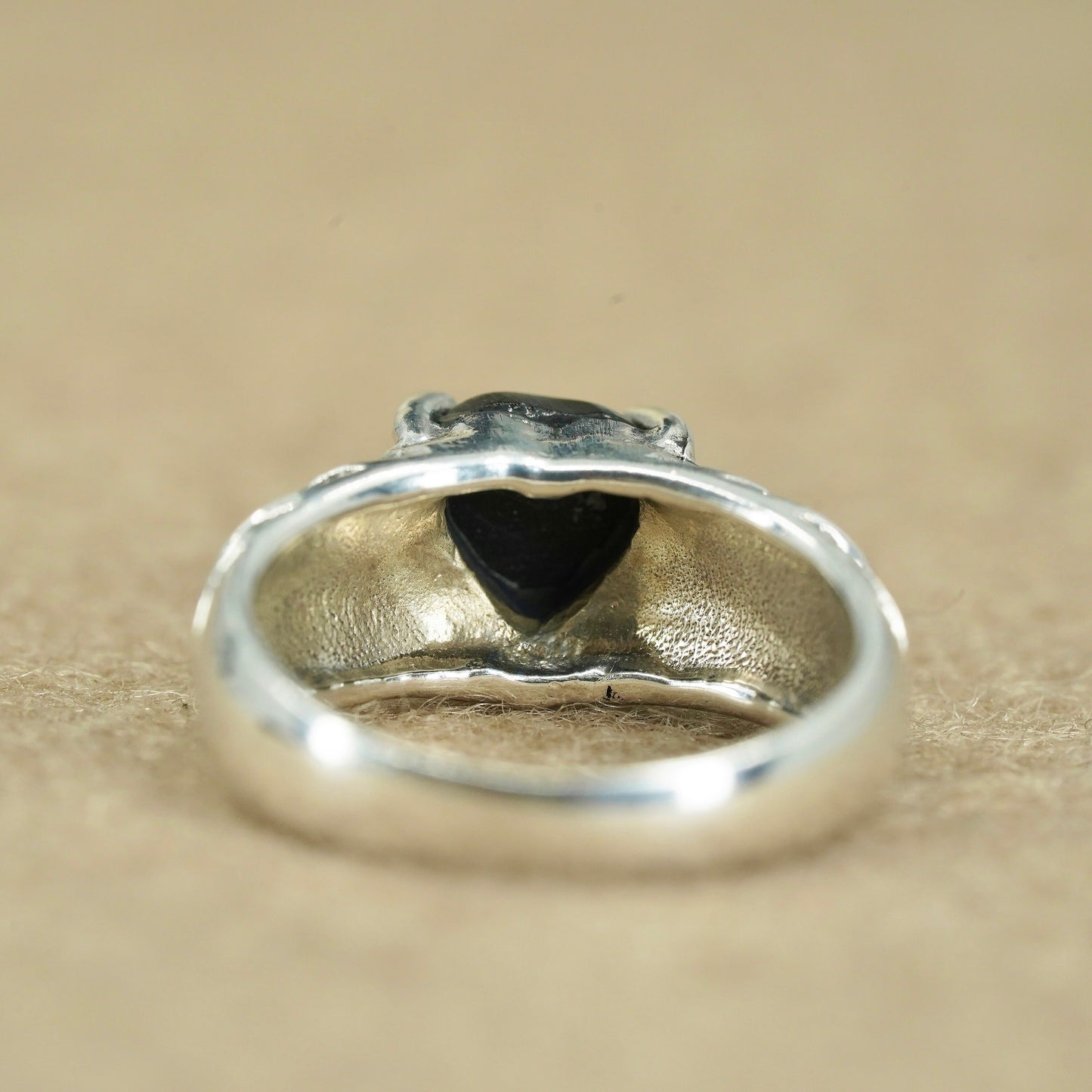 Size 5.5, Sterling 925 silver heart handmade ring with onyx and marcasite