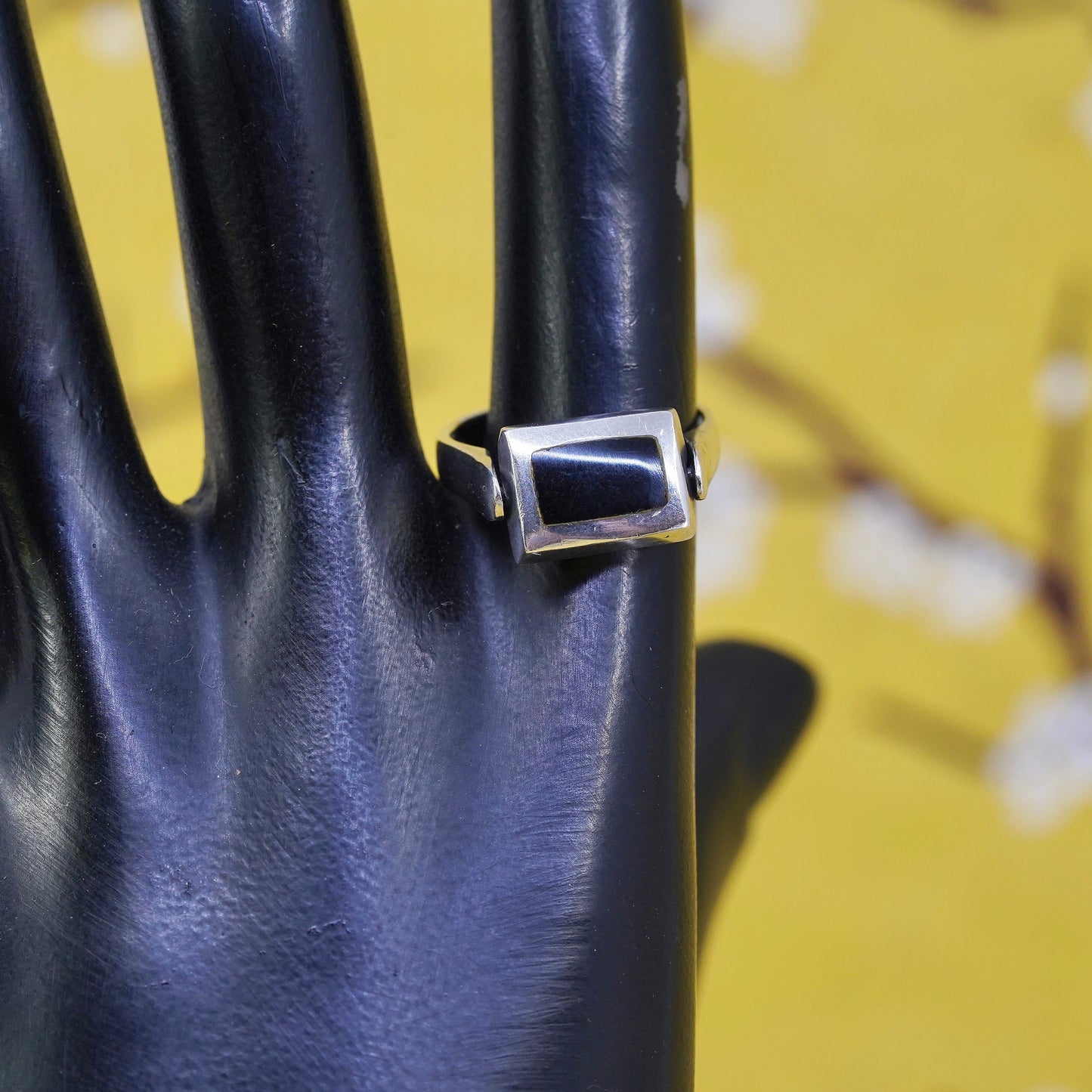 Size 7.5, Sterling silver double sided ring, 925 band with onyx mother of pearl