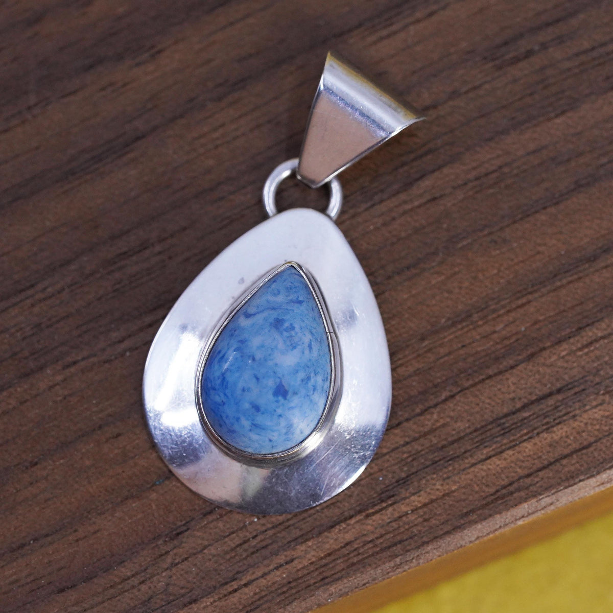 Native American Zuni Sterling silver pendant, 925 teardrop denim lapis lazuli
