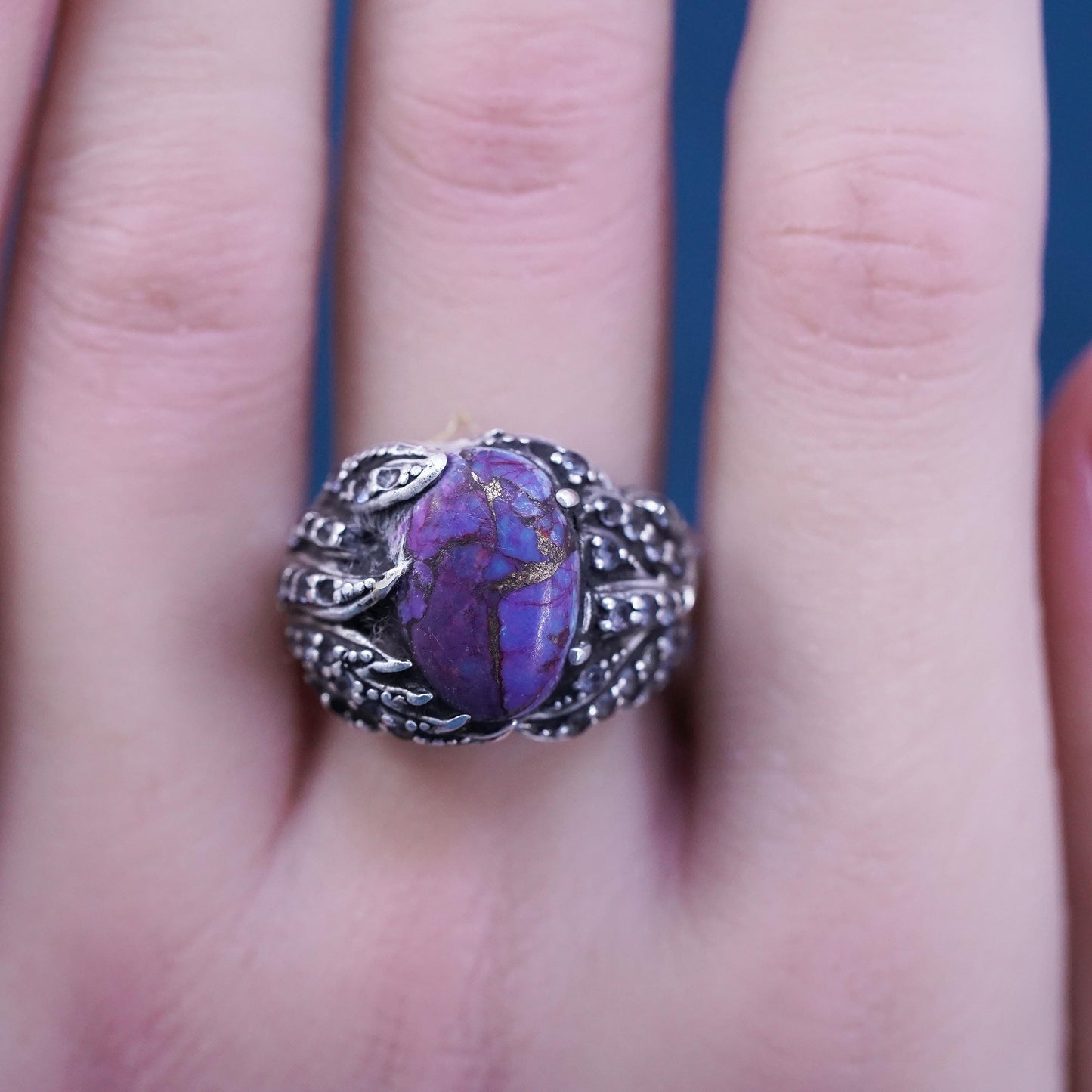 Size 7, vintage Sterling 925 silver handmade ring with purple turquoise