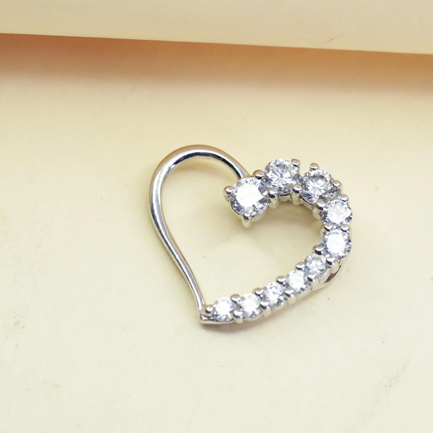Vintage sterling 925 silver heart pendant with cluster clear Cz around
