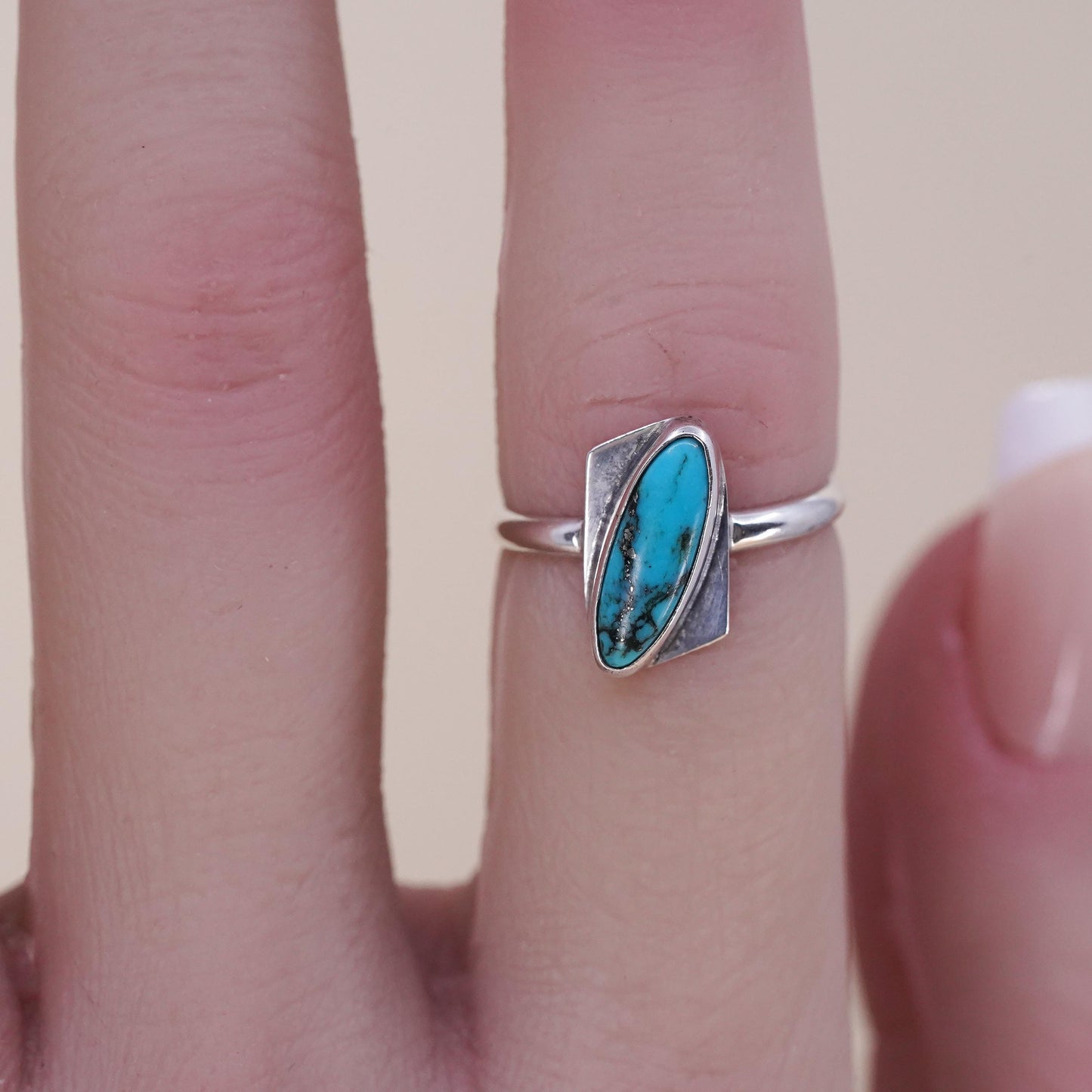 Size 5, Native American sterling silver ring, 925 silver ring oval turquoise