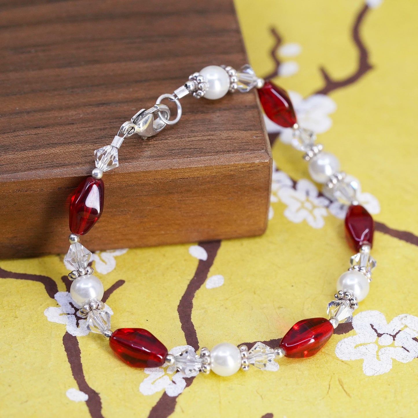 6.75”, Vintage Sterling 925 silver beads bracelet with pearl red crystal beads