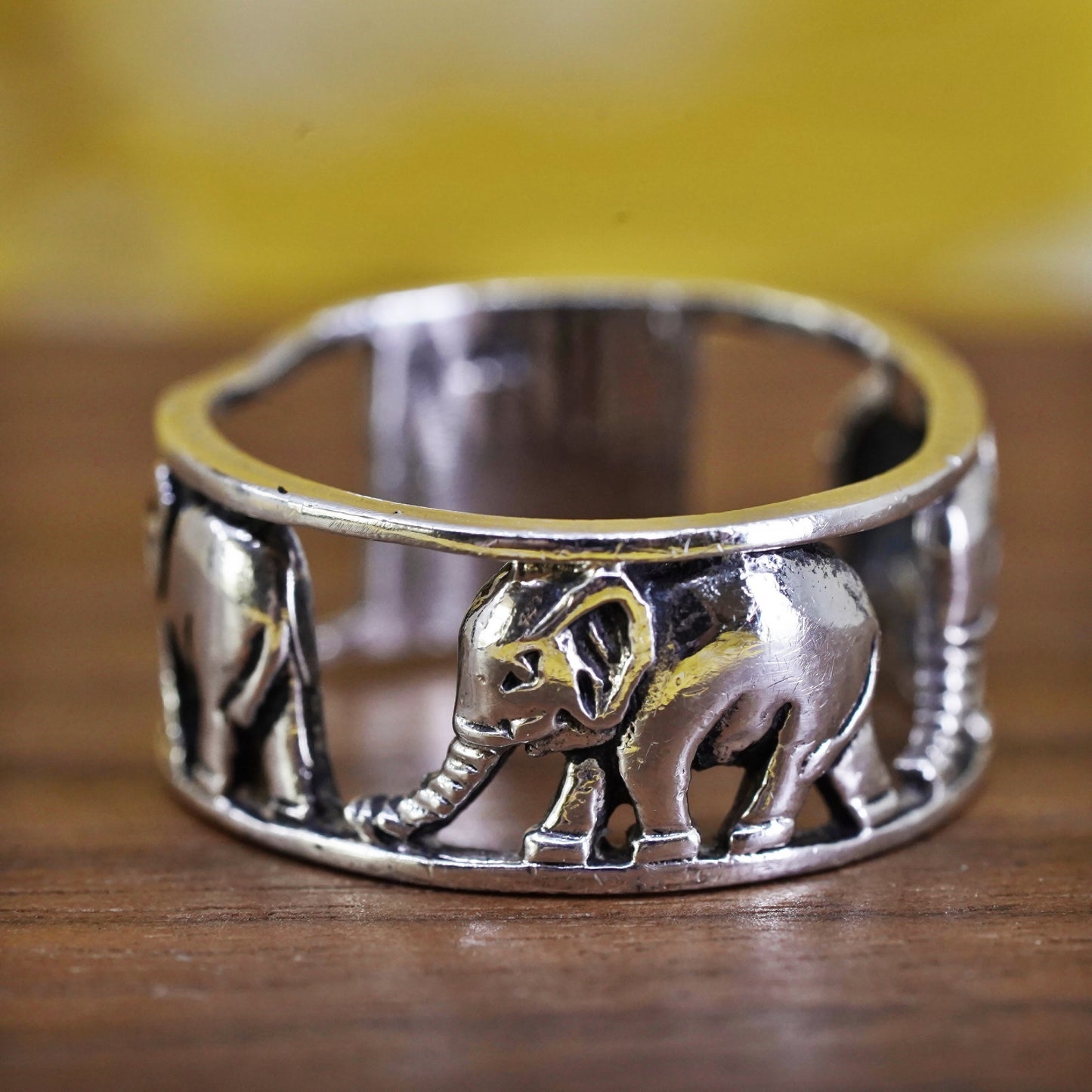 Size 7.25, vintage sterling silver handmade ring. 925 elephant band