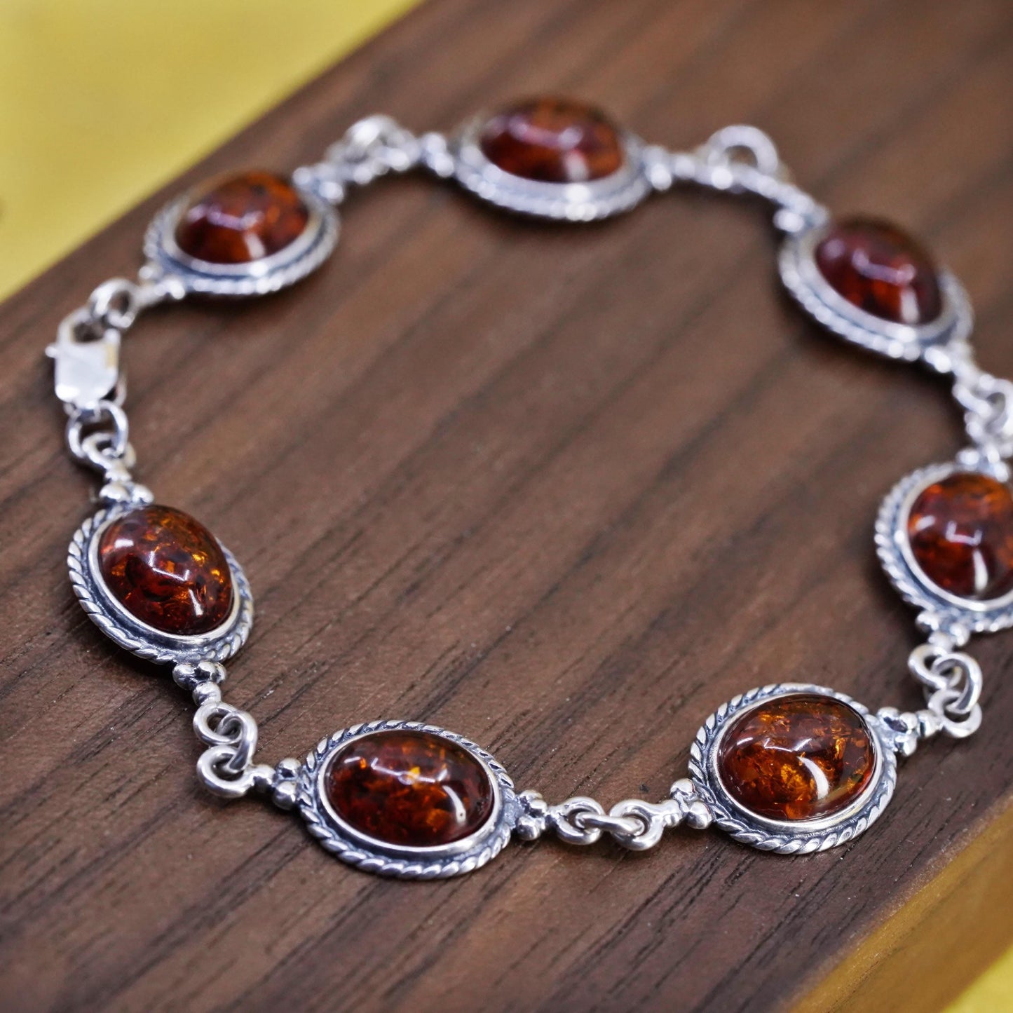 7", vintage Sterling 925 silver handmade bracelet with oval amber