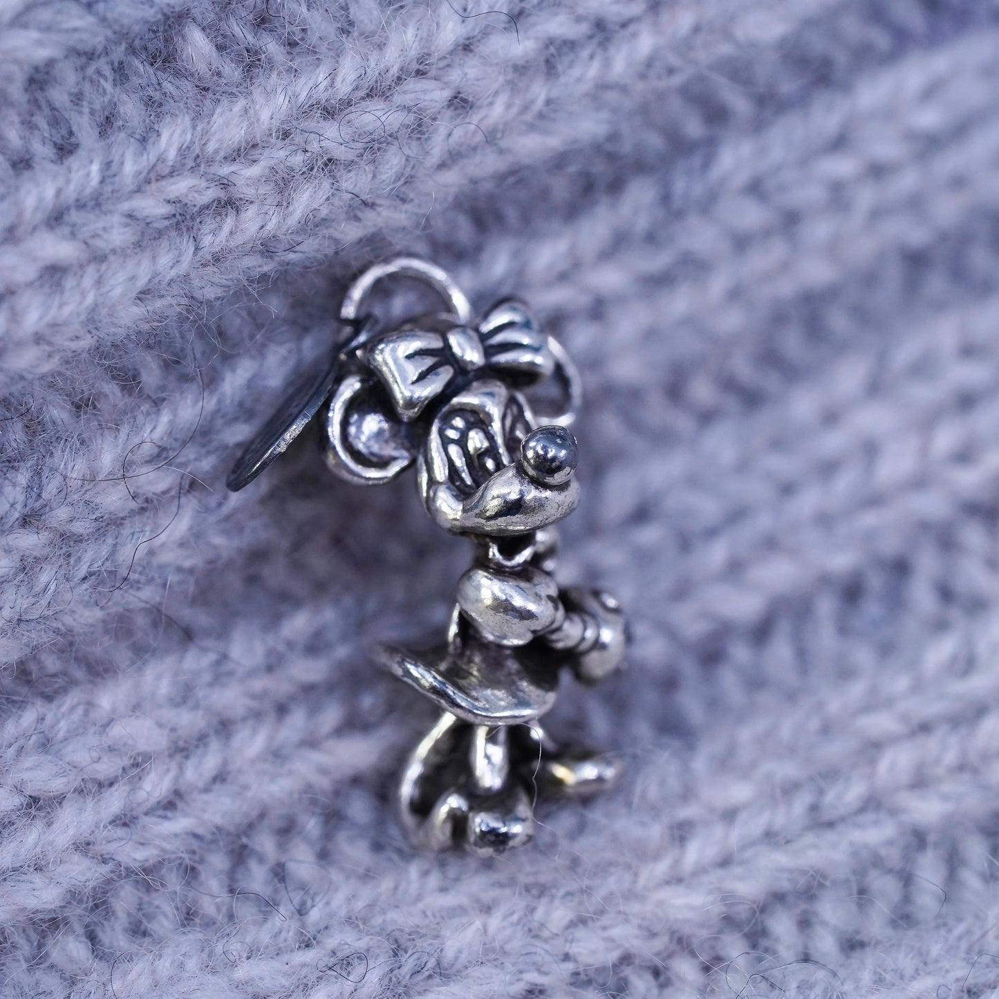 Vintage sterling silver 925 Mickey Mouse world traveler charm pendant