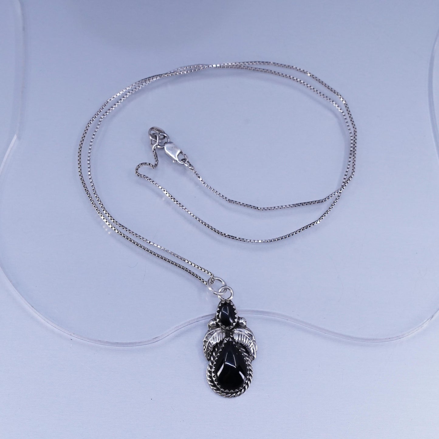 20”, southwestern Sterling 925 silver box chain necklace onyx feather pendant