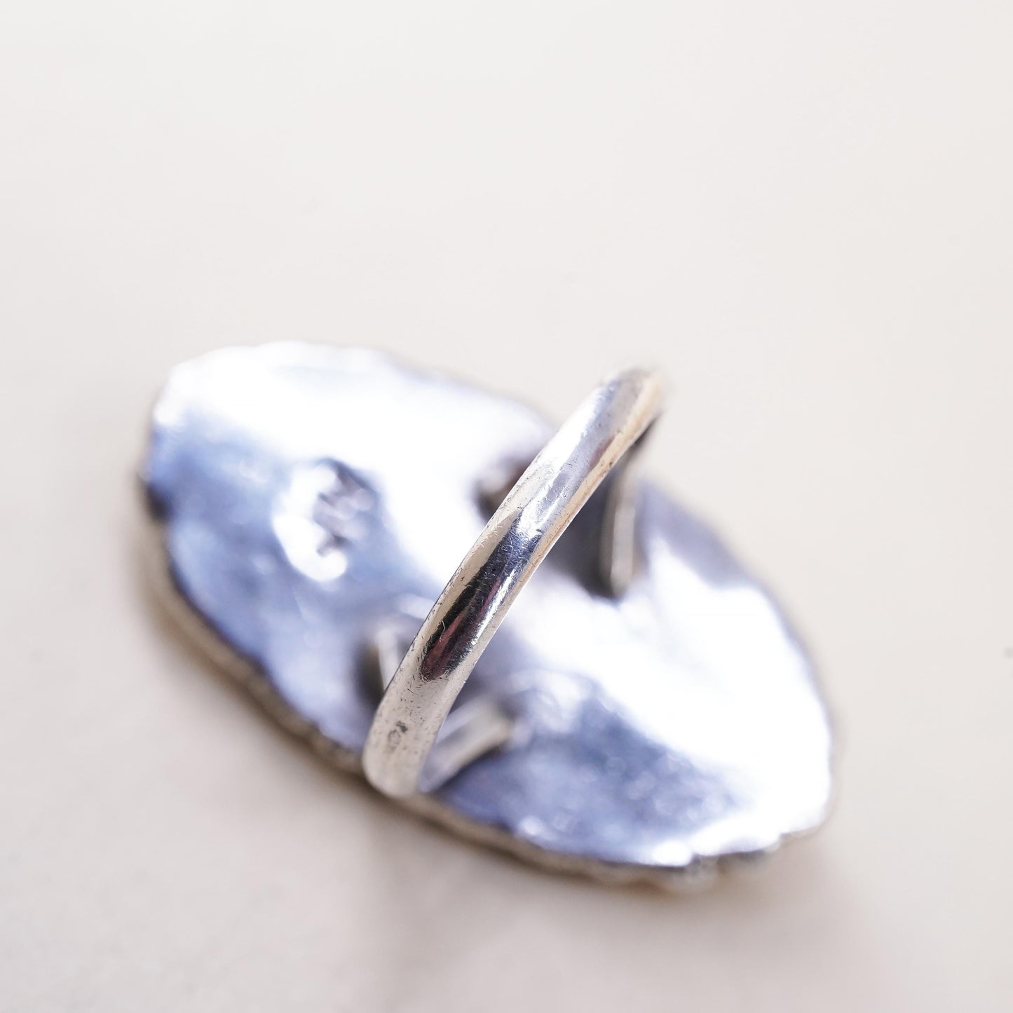 Size 7, Native American sterling 925 silver ring with turquoise mother of pearl