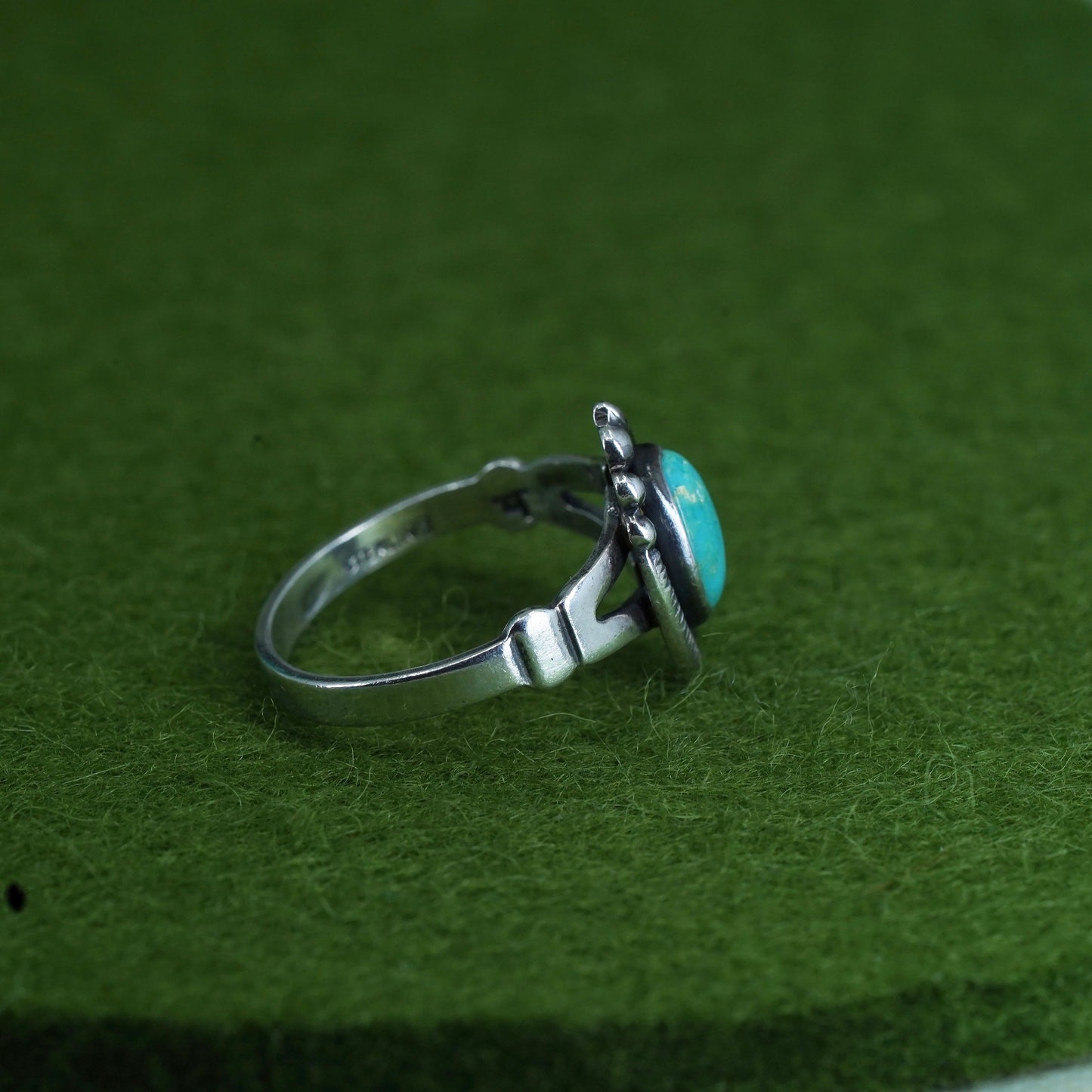 Size 6.5, Native American bell post sterling silver ring, 925 band turquoise