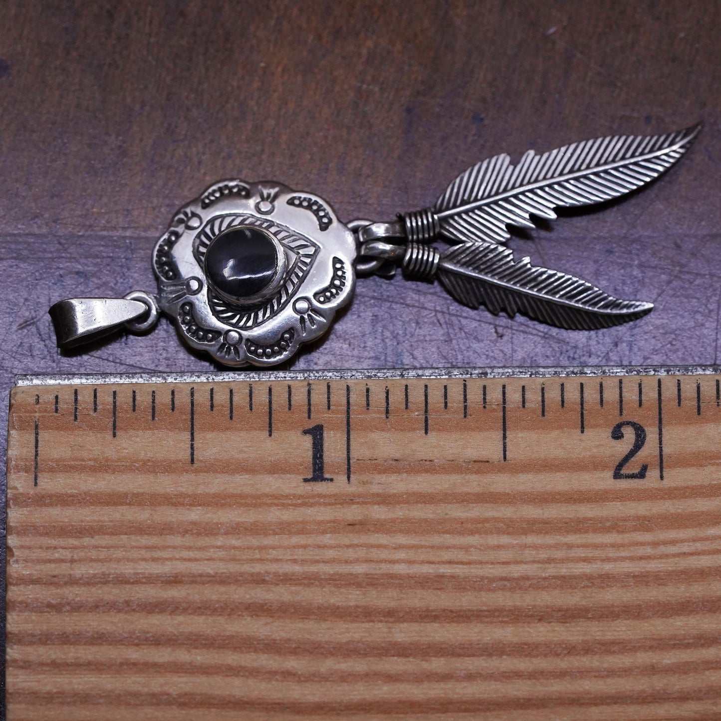 Native American Navajo sterling silver 925 heart pendant onyx feather dangles