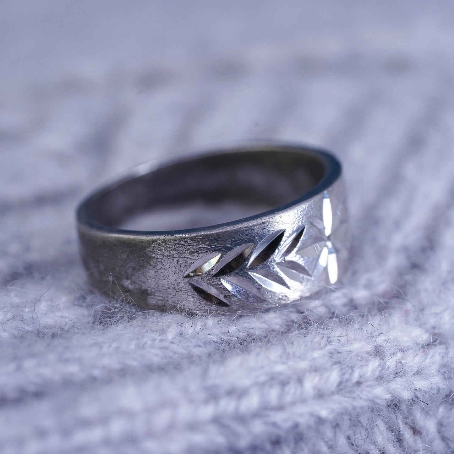 Size 6, vintage Sterling silver ring, southwestern 925 stackable textured band