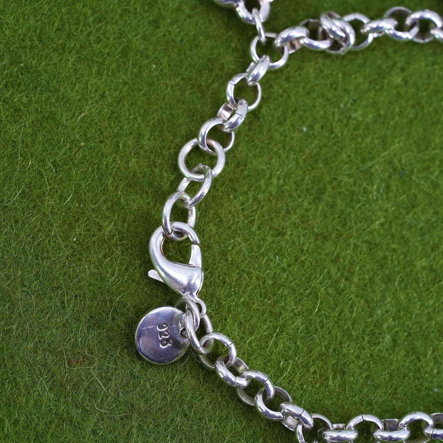 6.75” 5mm, Vintage sterling 925 silver circle bracelet with heart charms