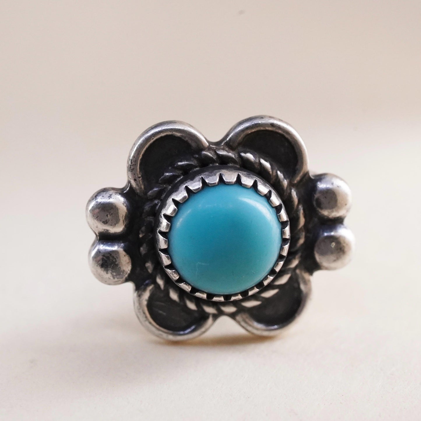 Vintage southwestern Sterling 925 silver stud with turquoise, single earring