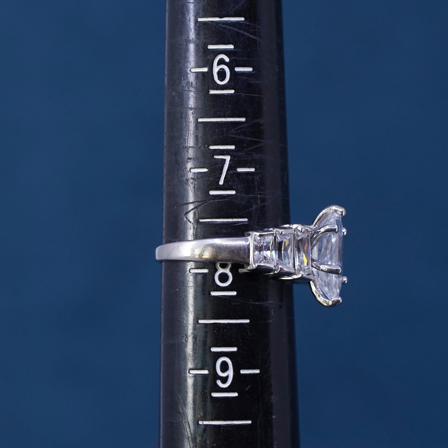Size 8, vintage Sterling 925 silver engagement ring with cluster Cz around