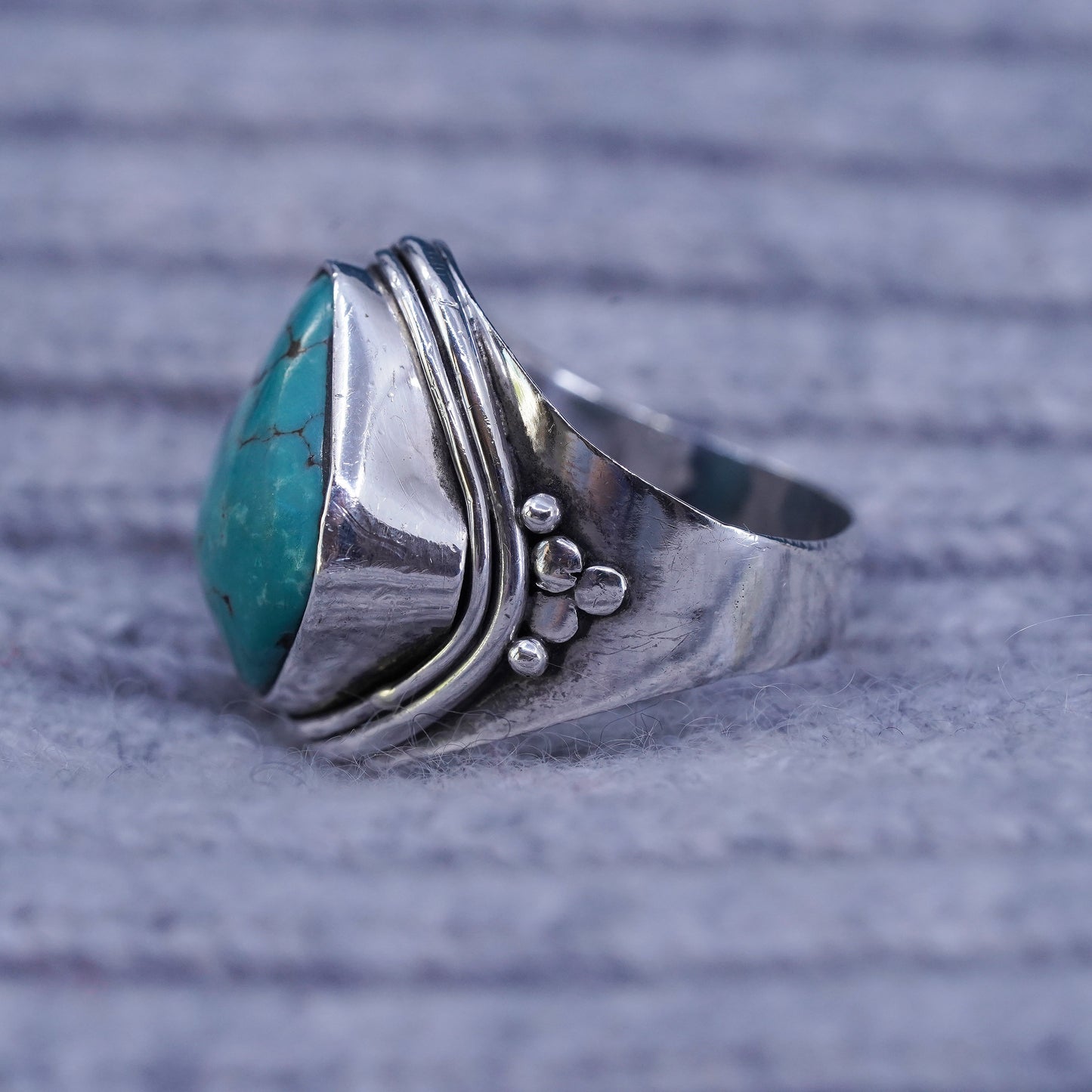 Size 7, Sterling 925 silver ring, Native American, southwestern with turquoise