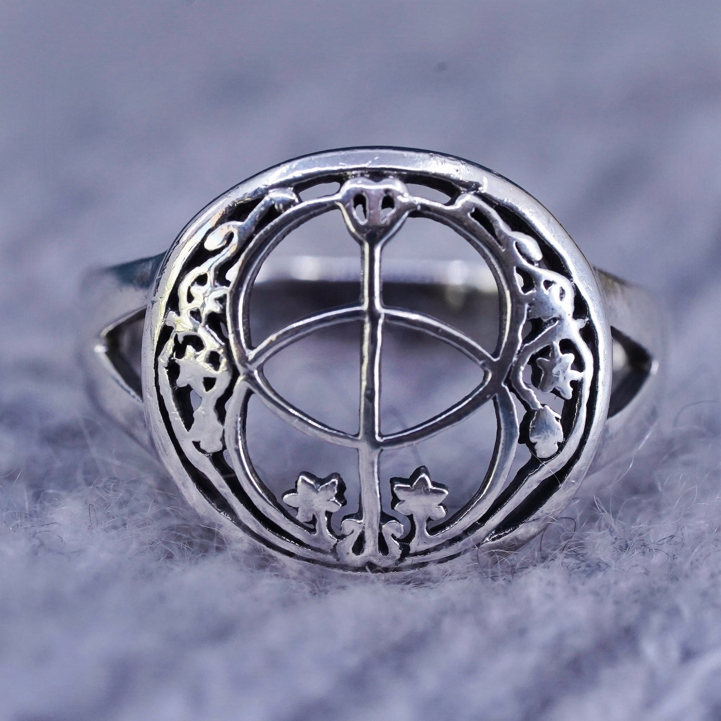 Size 6.25, vintage Sterling silver handmade ring, 925 moon star band