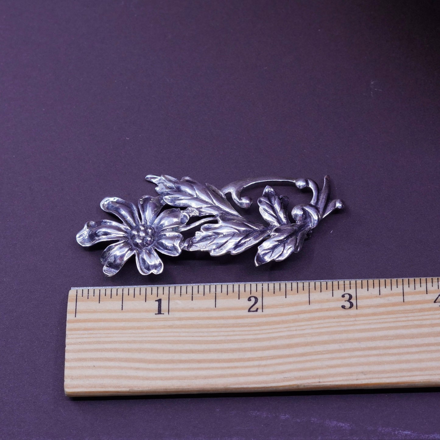 Vintage handmade sterling 925 silver flower brooch