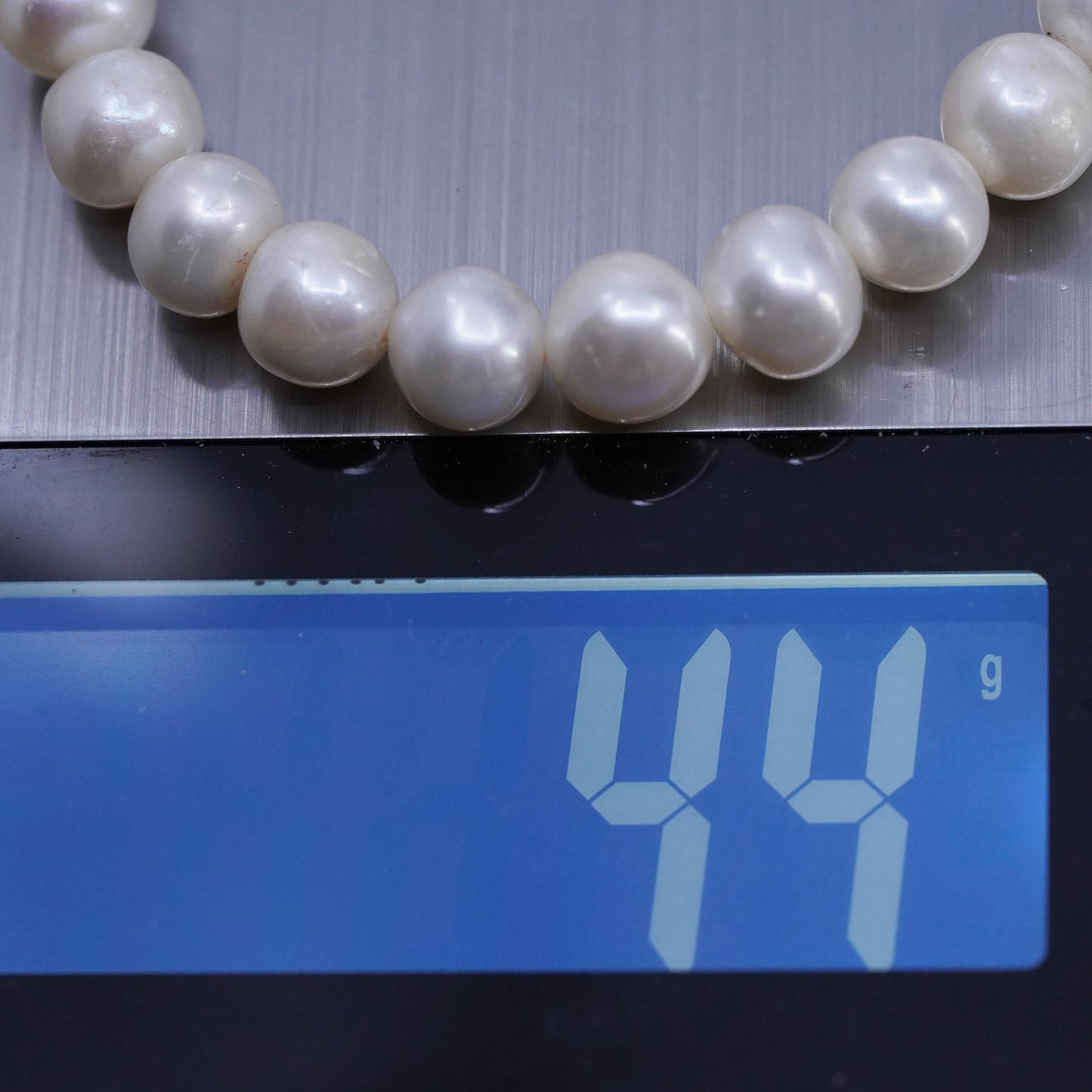 19", vintage 8mm freshwater pearl necklace with Sterling 925 silver clasp