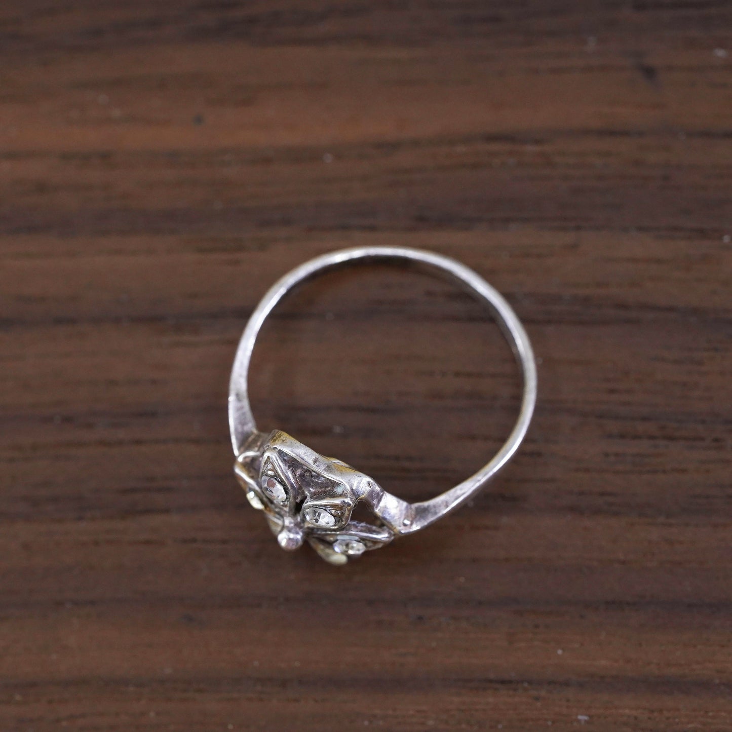 Size 6.5, vintage Sterling 925 silver handmade ring with cz snowflake flower