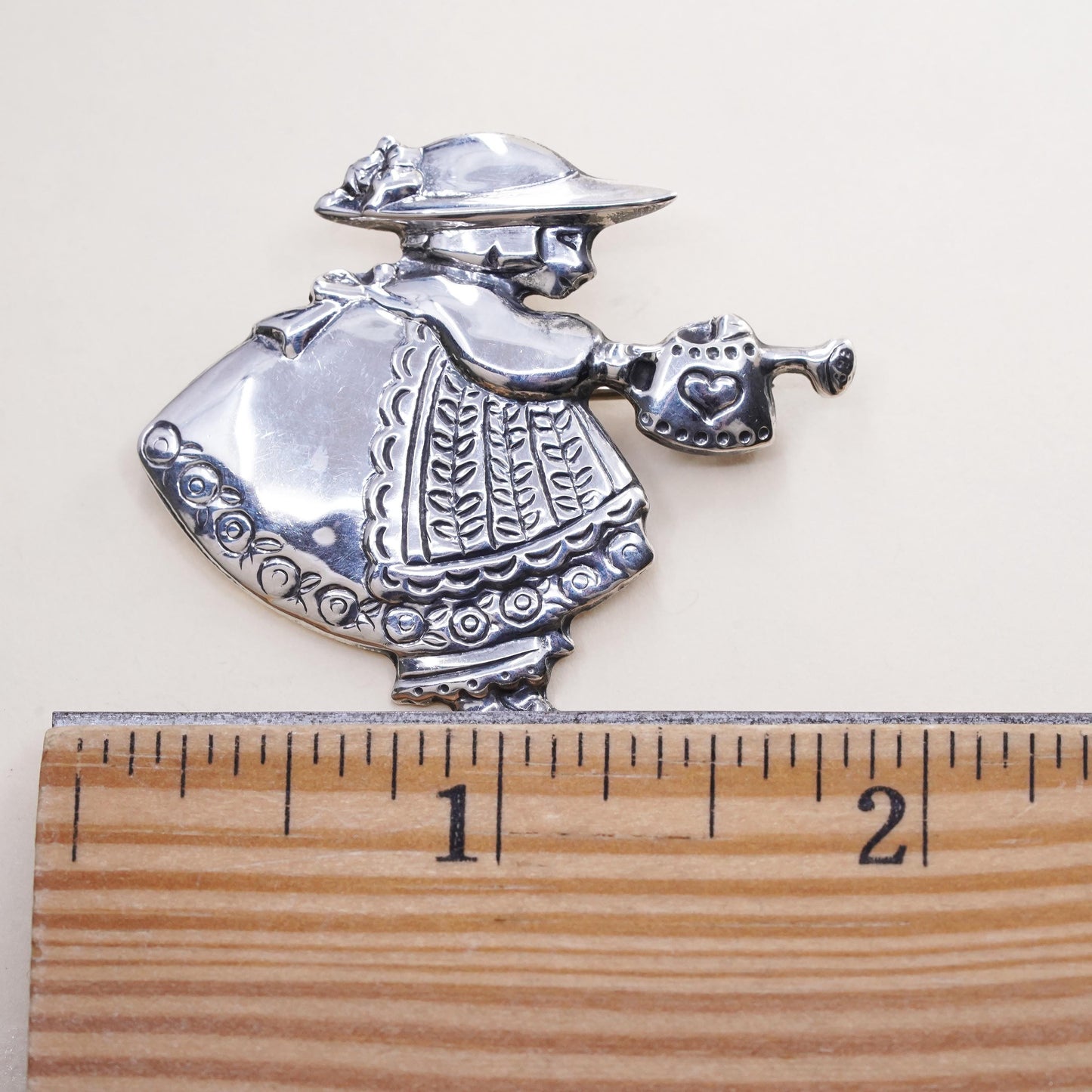Meink Sterling Silver Brooch, 925 Mary Engelbreit Pippy watering can Girl