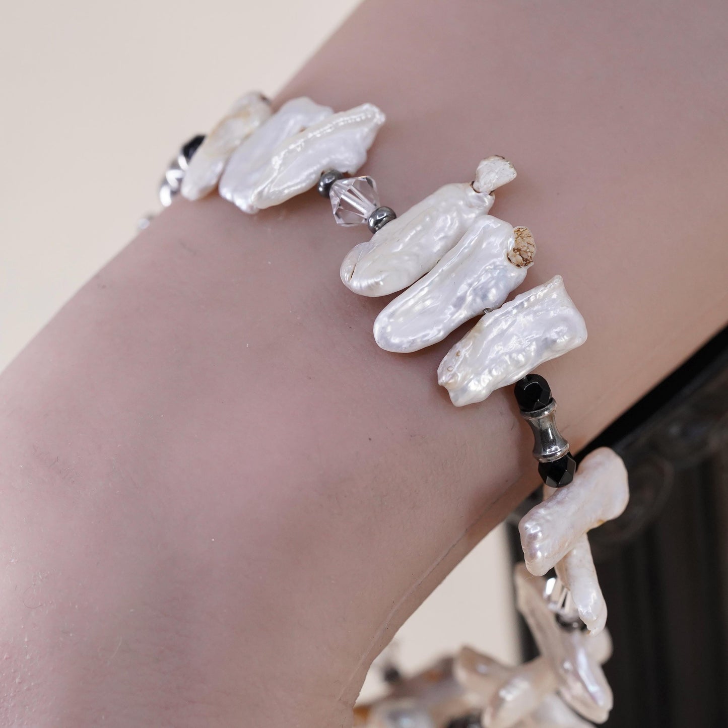 8”, Vintage handmade bracelet, freshwater baroque pearl 925 silver toggle clasp
