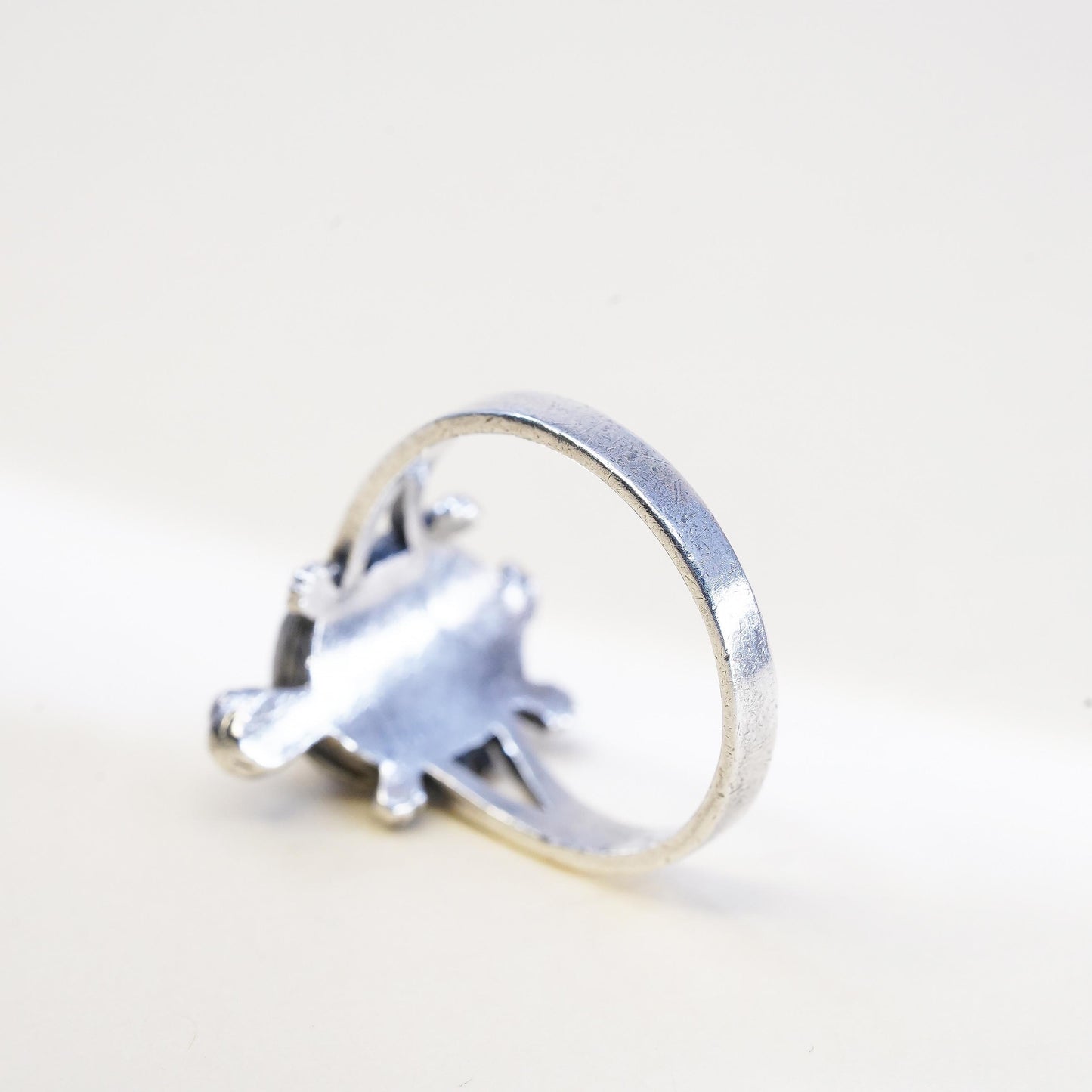 Size 9, Vintage 925 sterling silver handmade turtle longevity ring