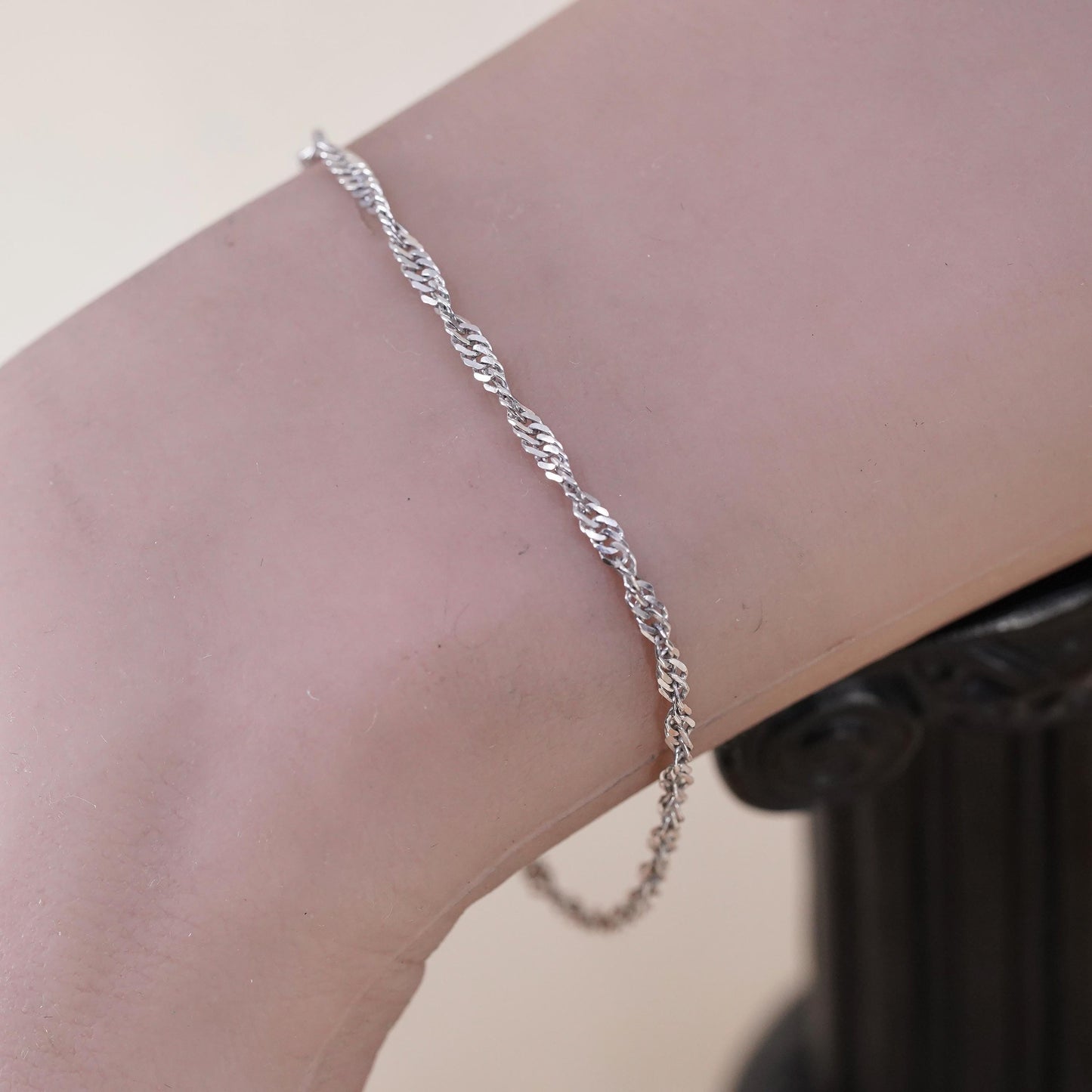7", 2mm, Vintage Milor sterling silver bracelet, twisted curb link bracelet