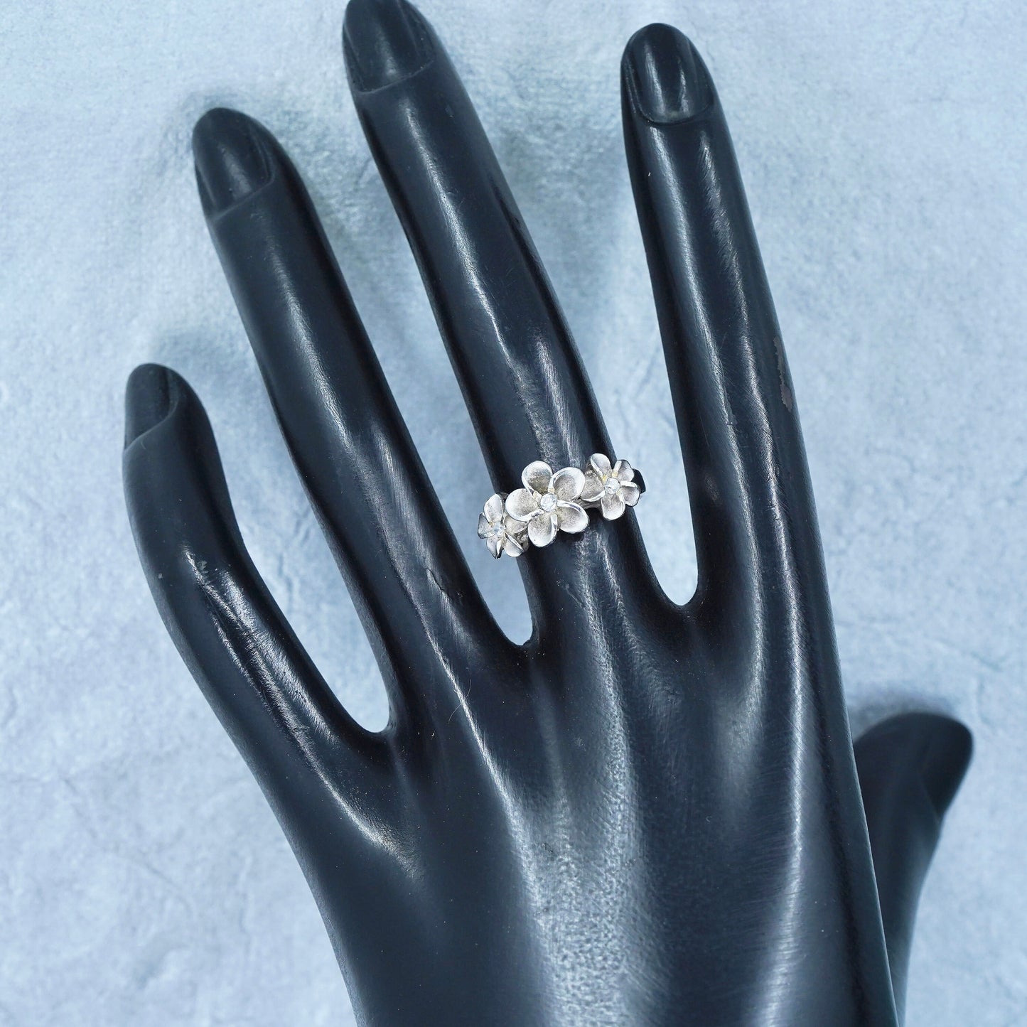 Size 6, vintage Sterling 925 silver handmade plimeria flower ring with cz