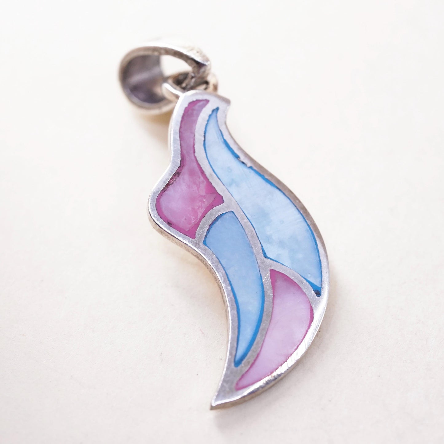 Vintage sterling silver handmade pendant, 925 leaf pendant with mother of pearl
