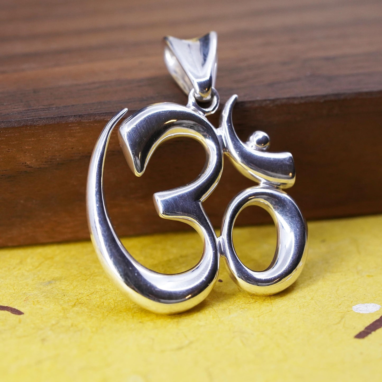 Vintage Robert Lee Morris RLM Studio Sterling silver pendant, 925 silver om aum