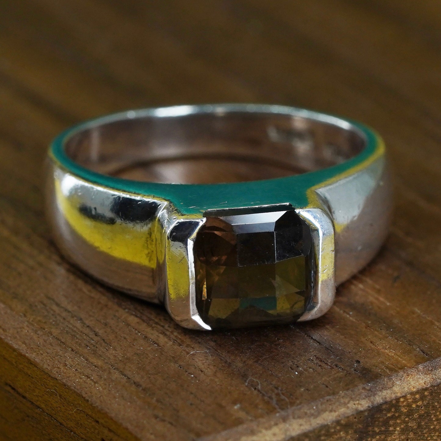 Size 5.5, vintage Sterling 925 silver ring with square smoky quartz