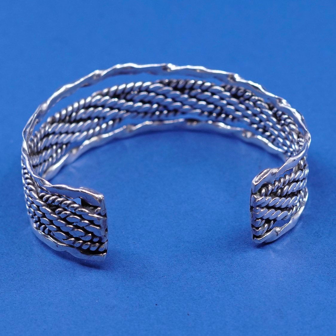 6.75", vtg Mexico sterling silver handmade bracelet wide 925 twisted cable cuff