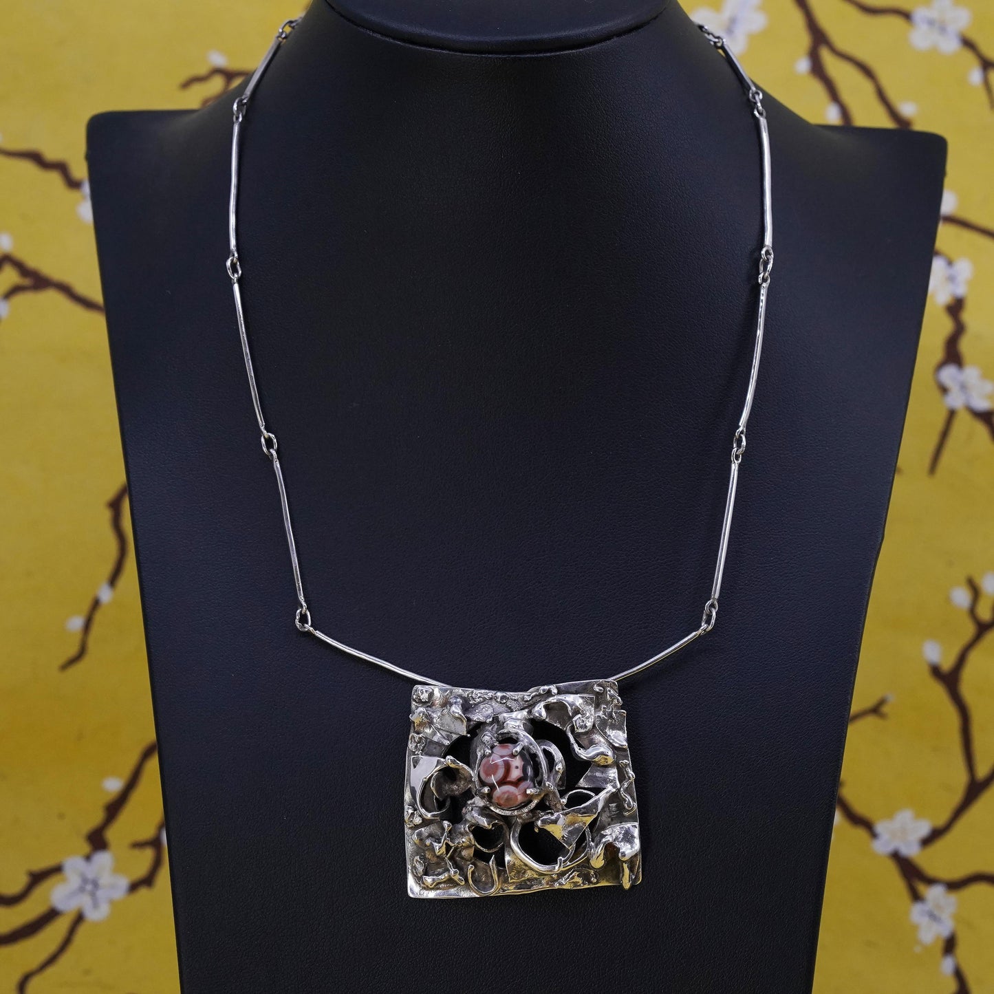 16", Sterling silver brutalism necklace, 925 bar chain oval agate pendant