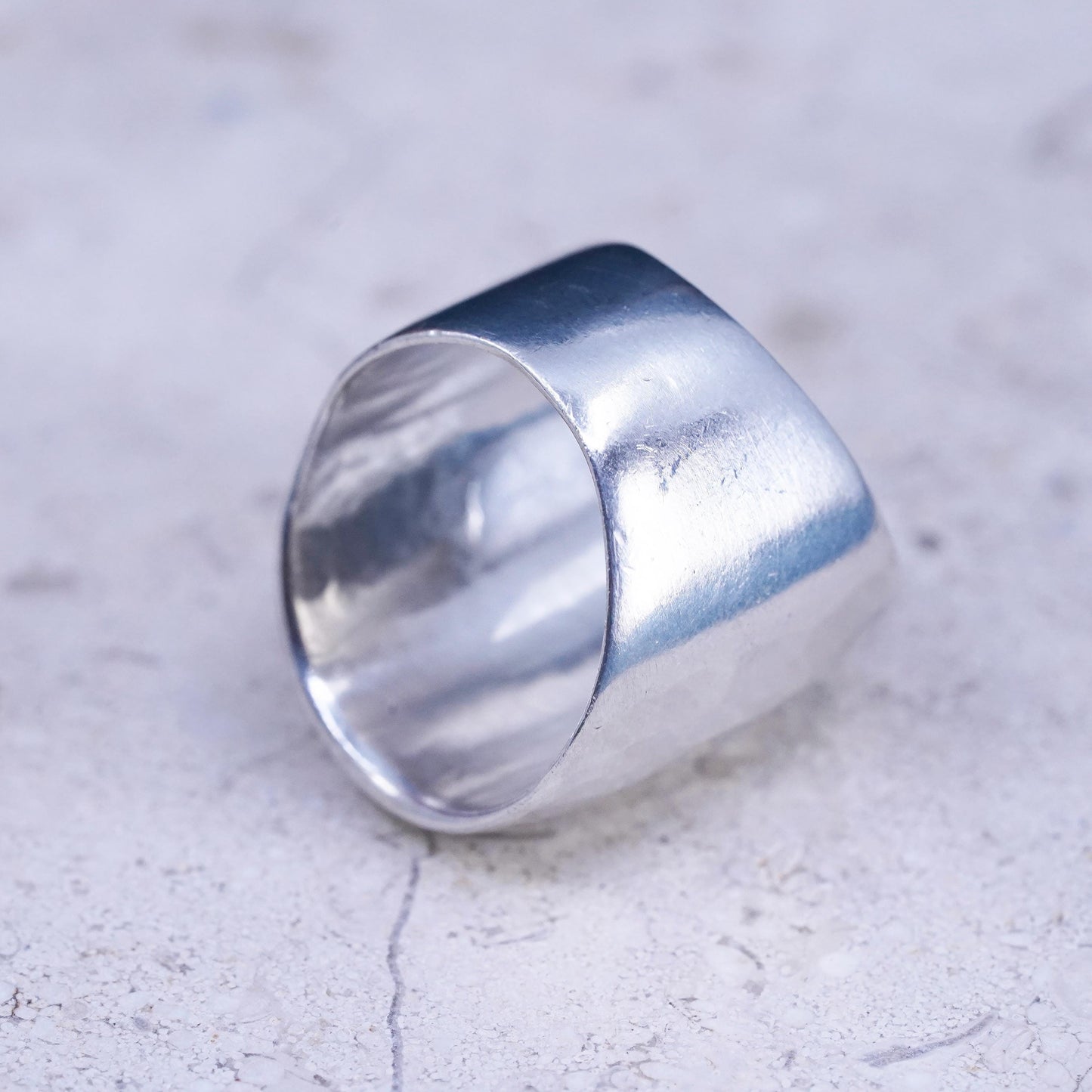 Size 7, vintage Sterling silver handmade ring, modern hammered 925 wide band