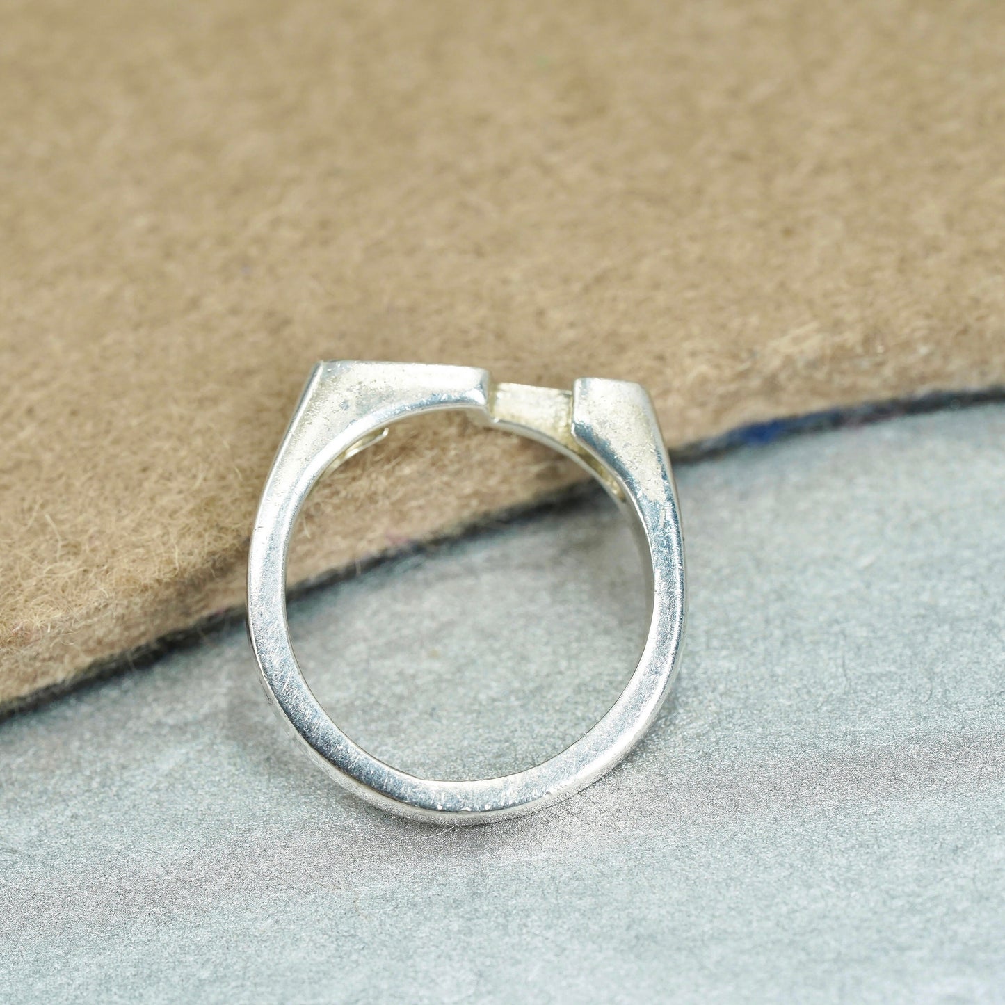 Size 6.25, vintage Sterling 925 silver stackable ring, initial letter S band