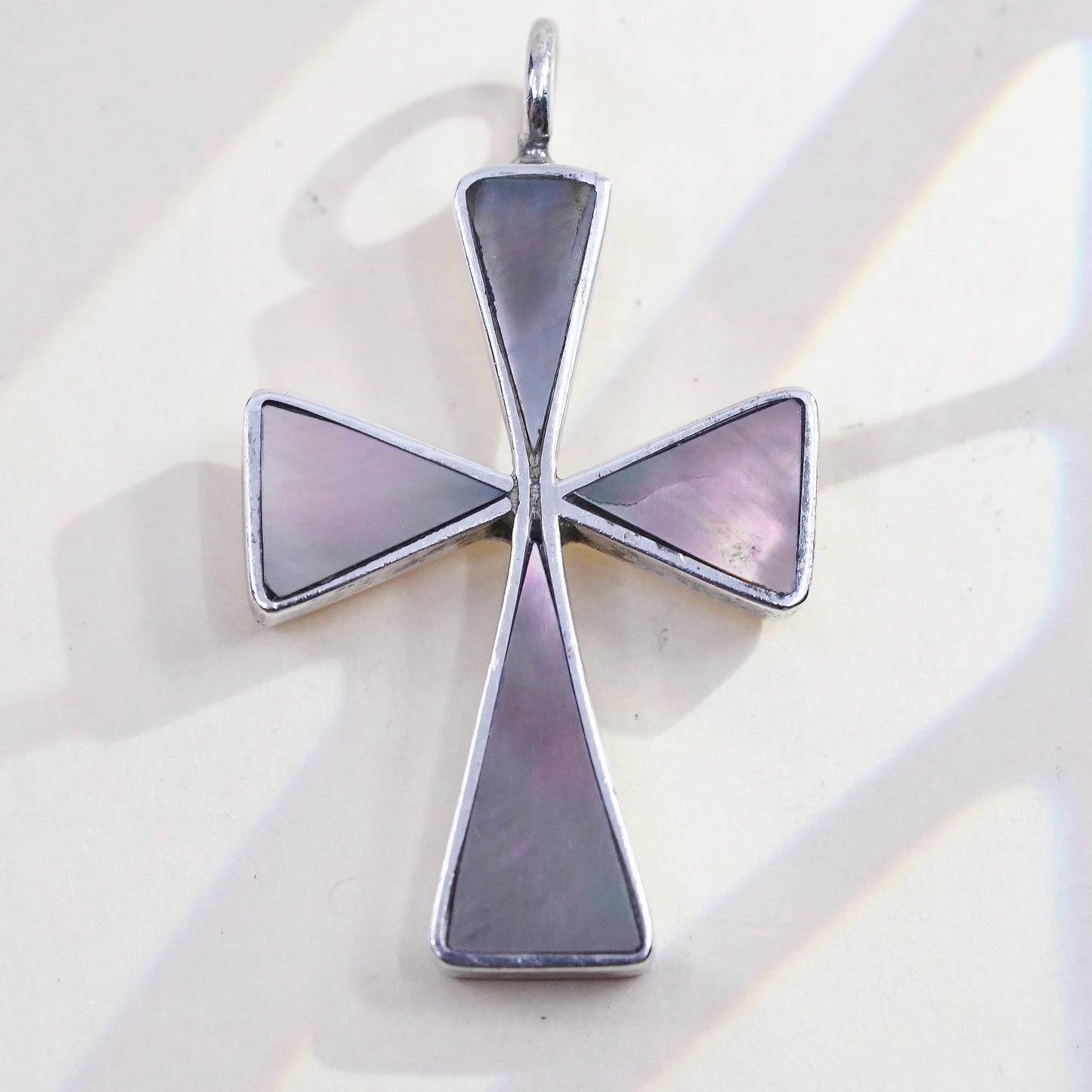 Vintage southwestern sterling silver handmade pendant, 925 cross abalone inlay