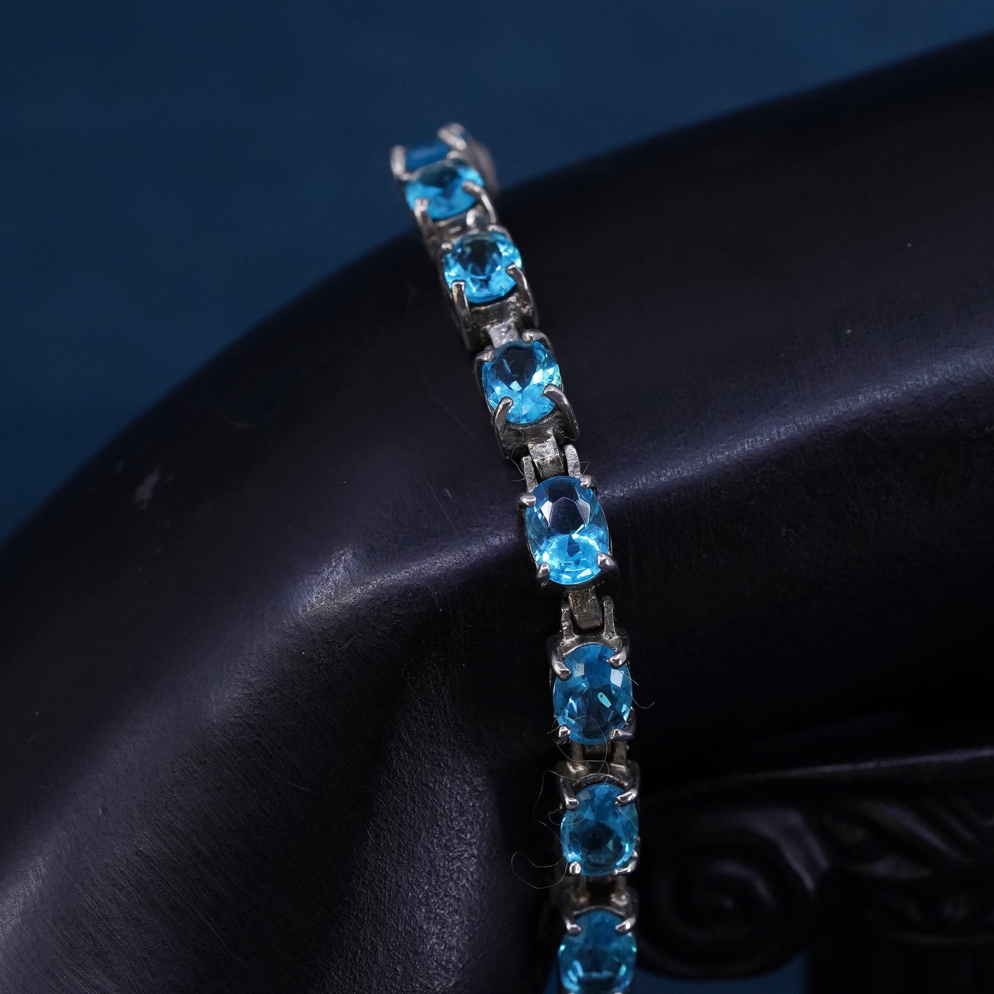 7.5", vintage Sterling 925 silver tennis bracelet with blue topaz