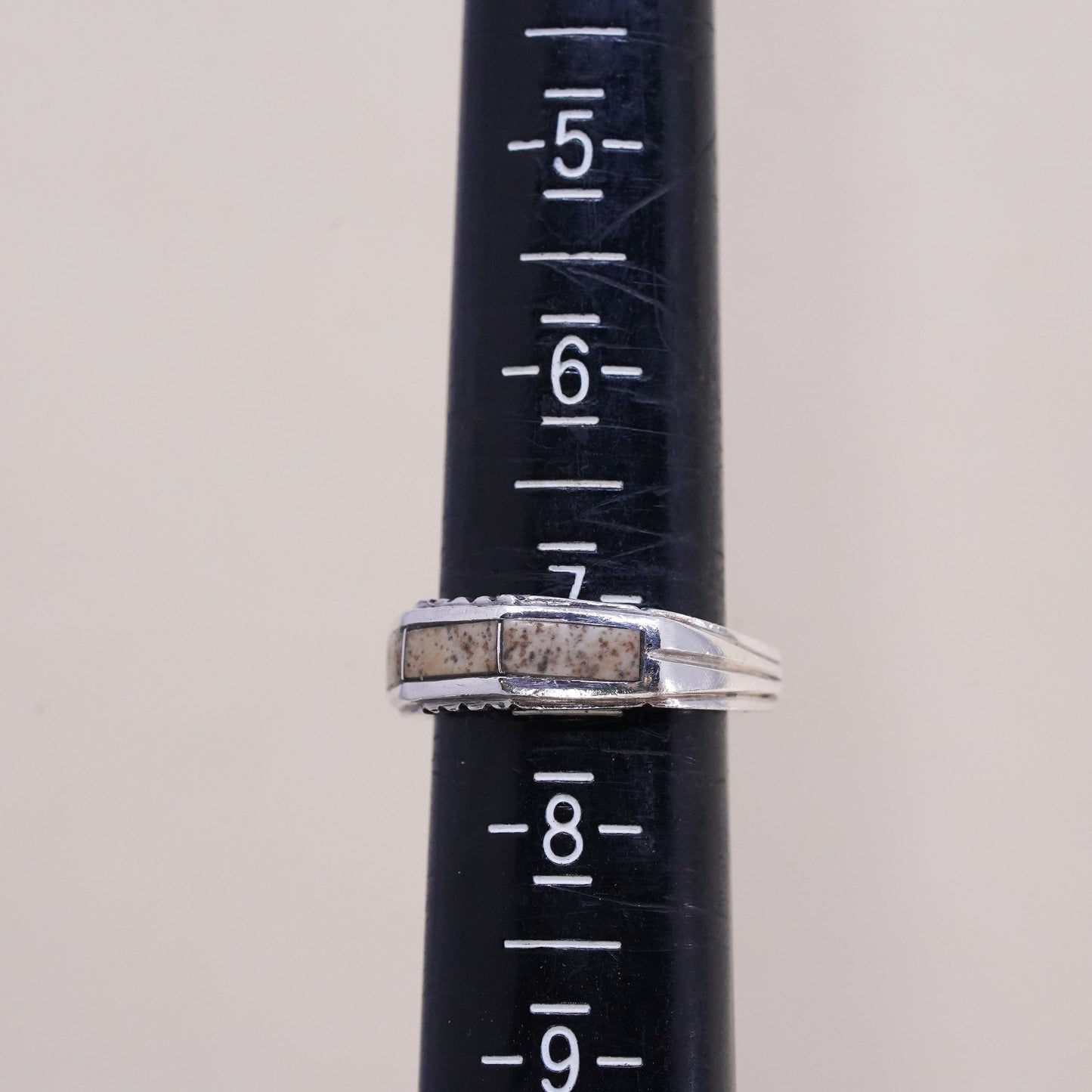 Size 7, vintage Sterling silver handmade ring, 925 band with Jasper inlay, Zuni