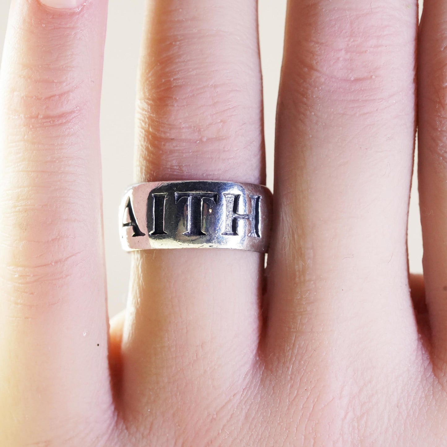 Size 6, vintage Sterling 925 silver handmade relief Faith ring band