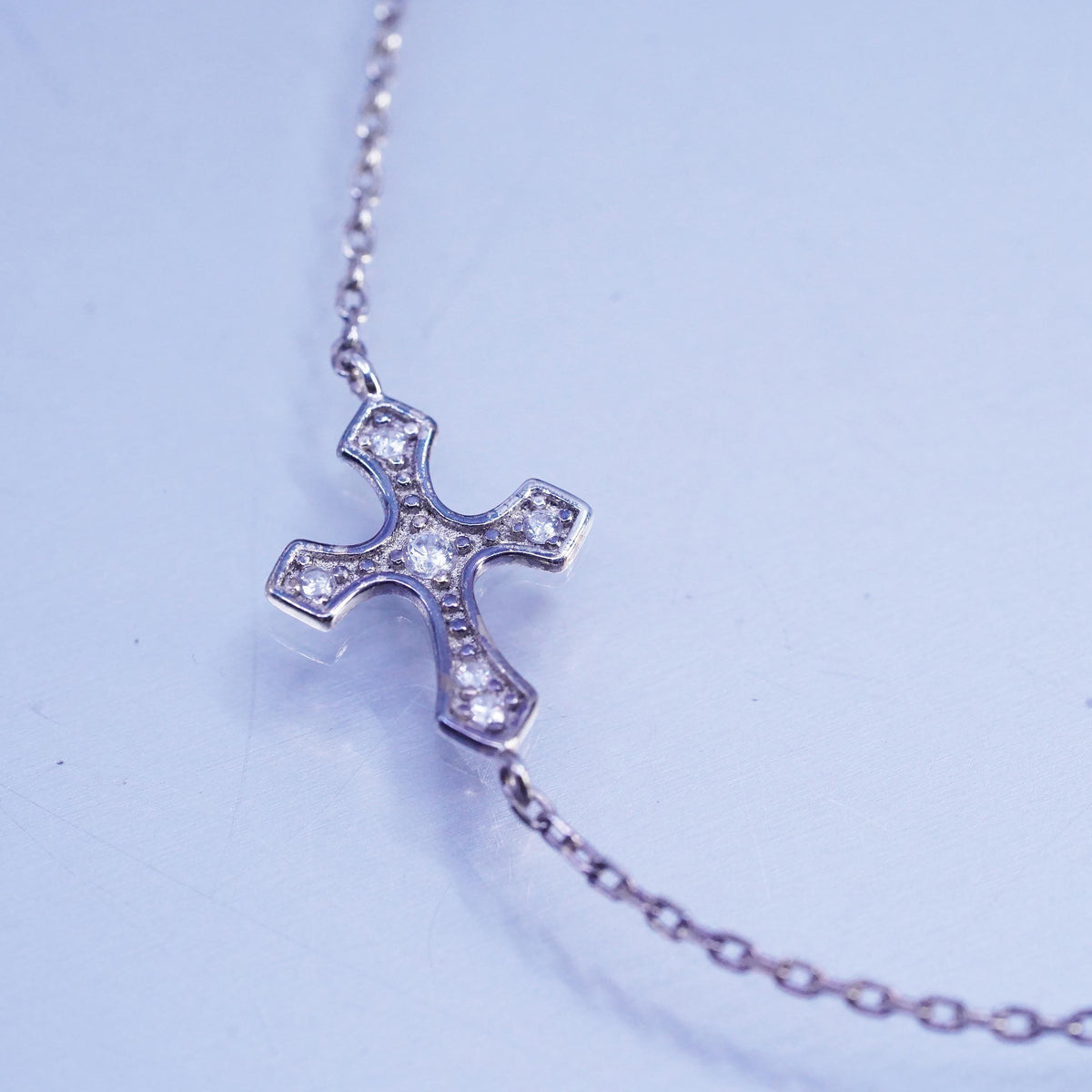 9+1", Vintage Sterling 925 silver bracelet, flatten circle chain CZ cross charm