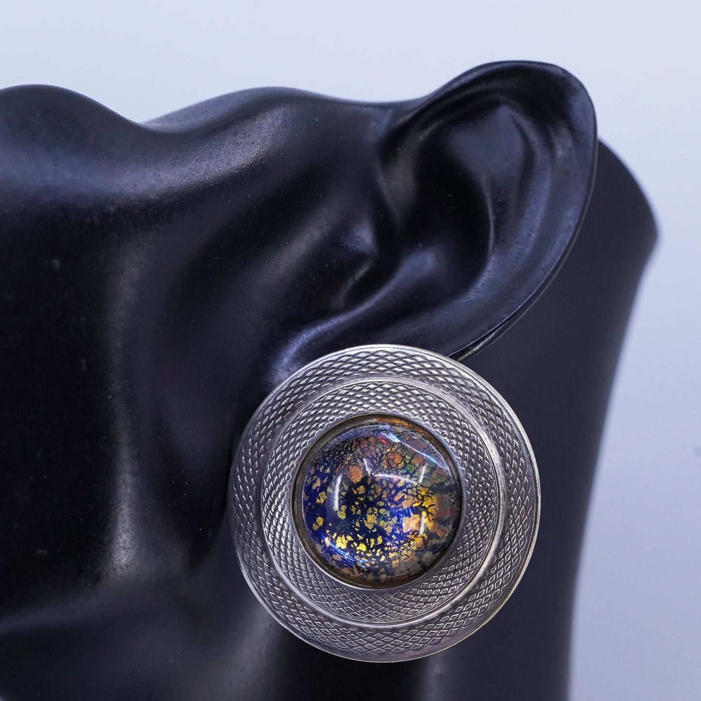 VTG Sterling 925 silver earrings, textured circle clip on dichroic glass bead