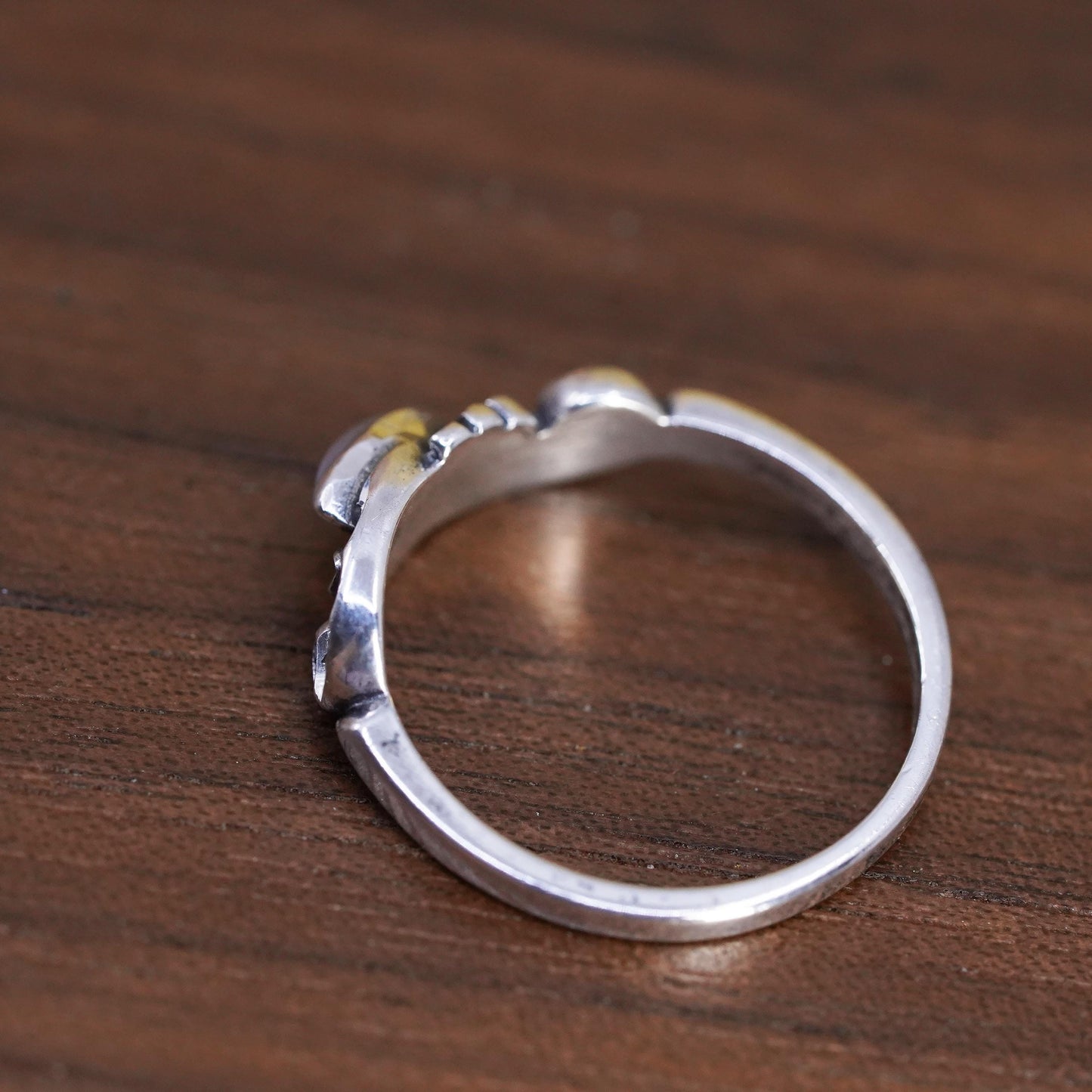 Size 6, vintage Sterling silver 925 stackable ring with white tiger eye stone