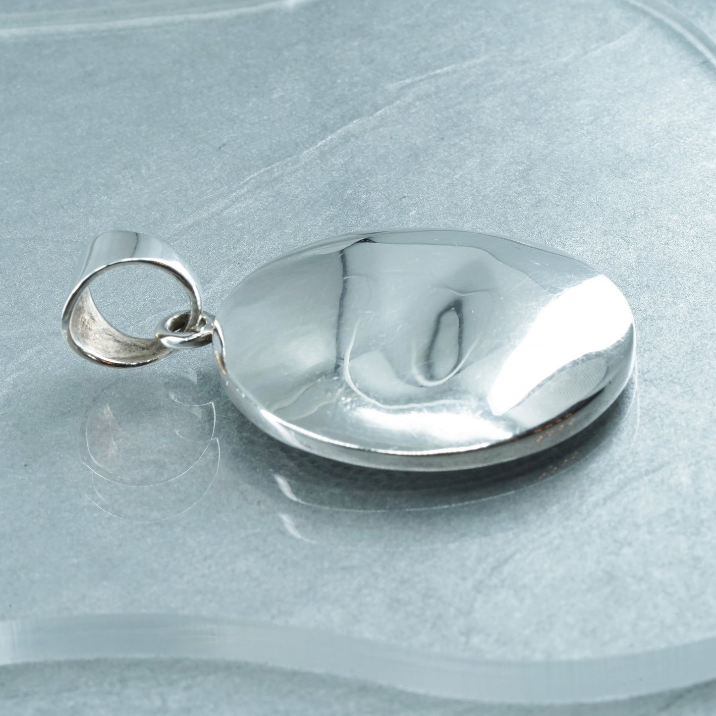 Retired Silpada Sterling Silver handmade wavy Circle Pendant Necklace