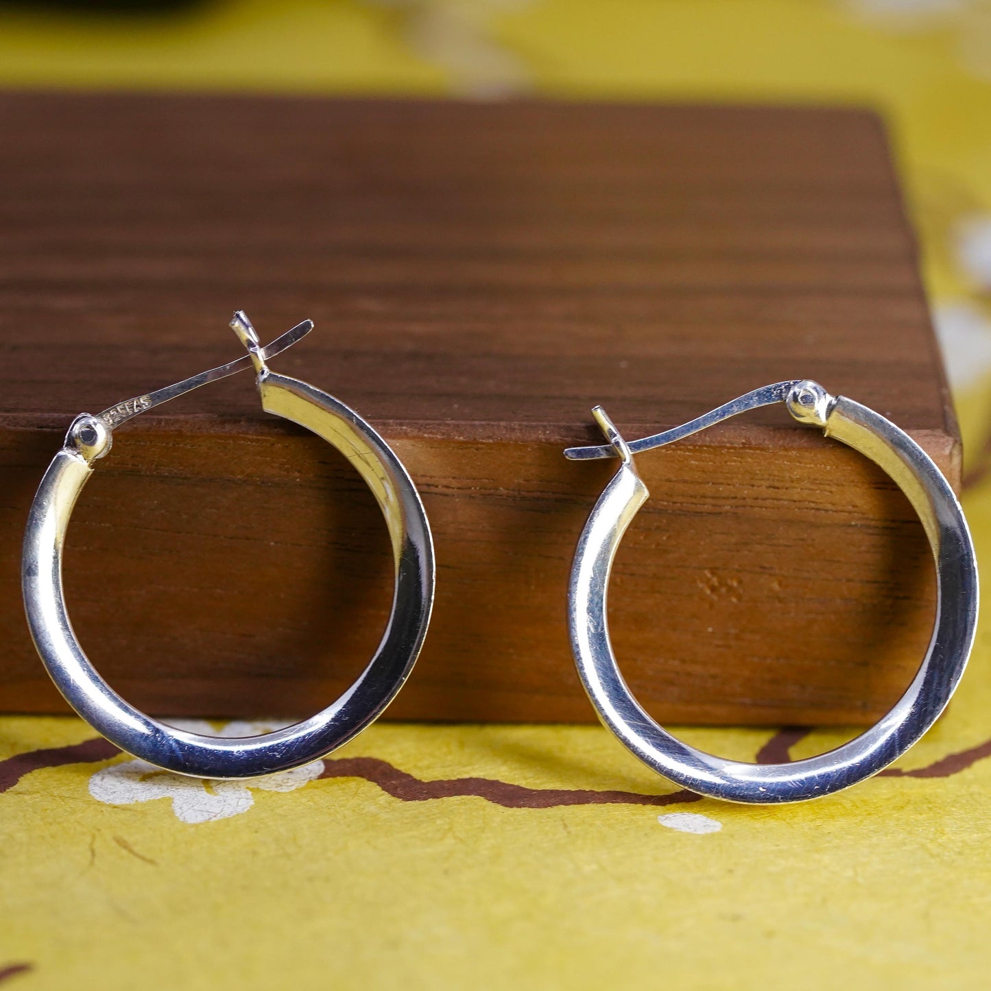 1”, vintage Sterling silver handmade hoops, ribbed 925 huggie earrings