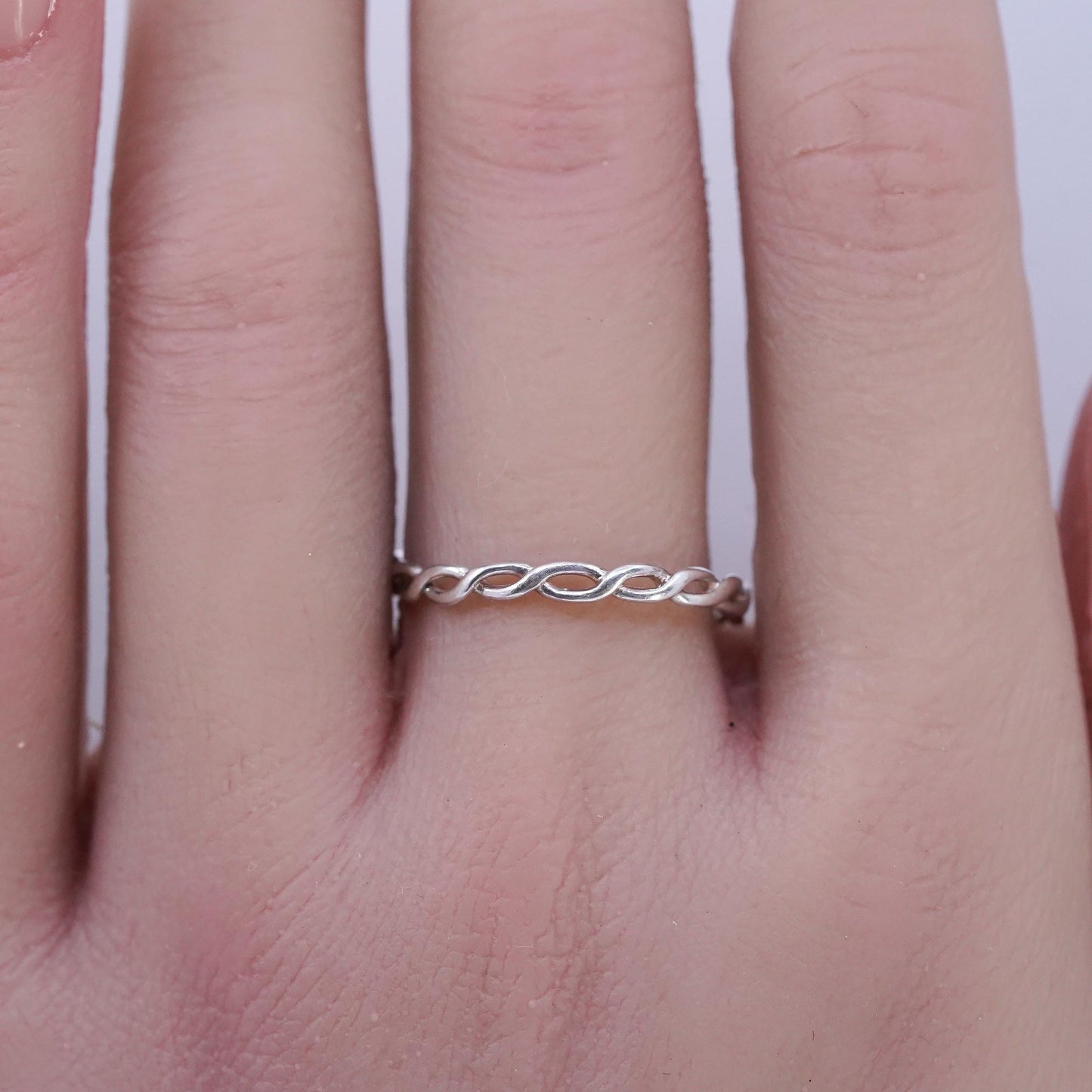 Size 9, VTG southwestern Sterling 925 silver handmade ring, woven braided band