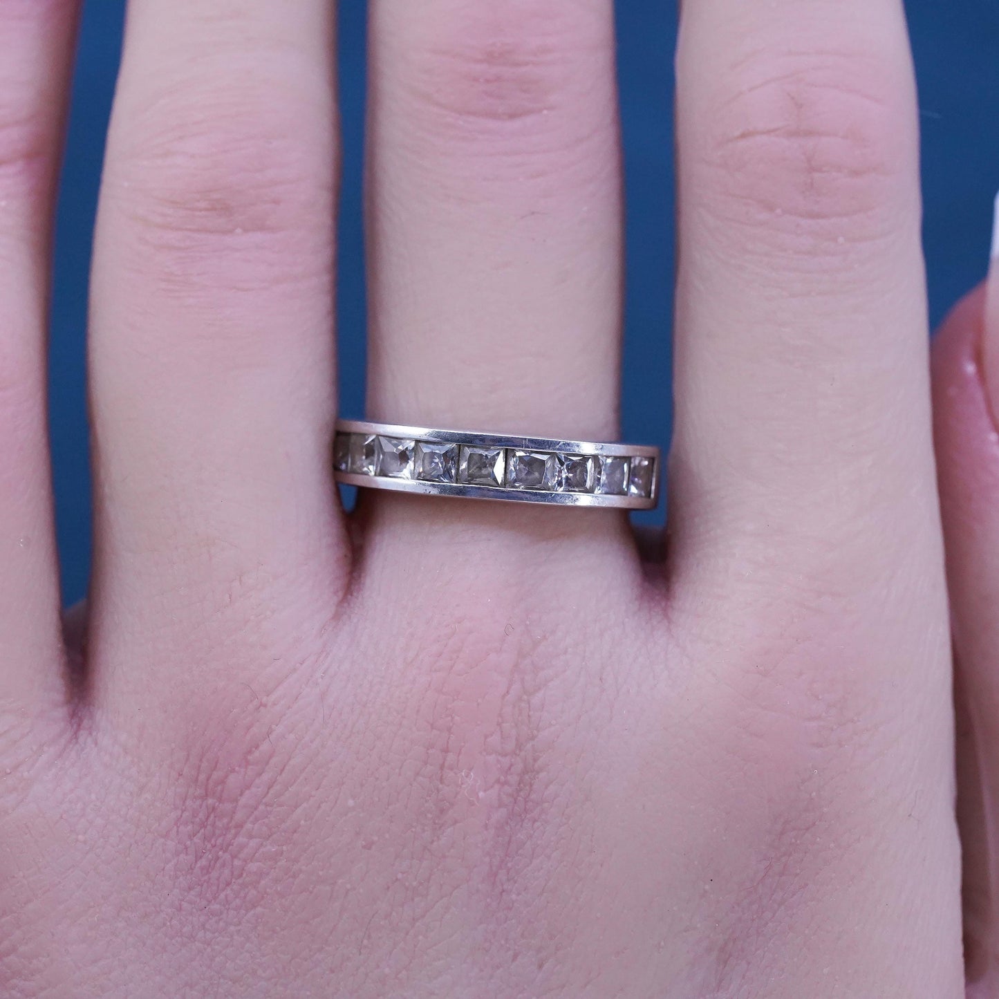 Size 8, vintage Sterling silver ring, 925 band with clear cz
