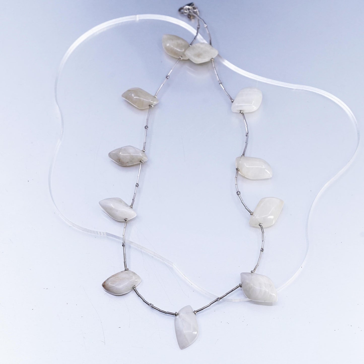 17", vintage southwestern Sterling liquid Silver 925 necklace with agate